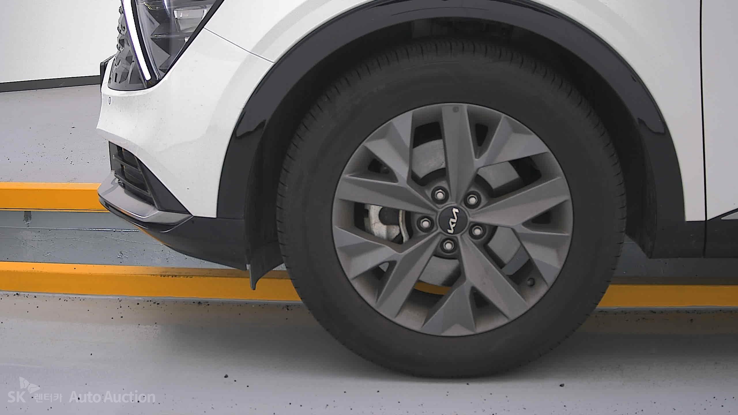 2022 - kia sportage
