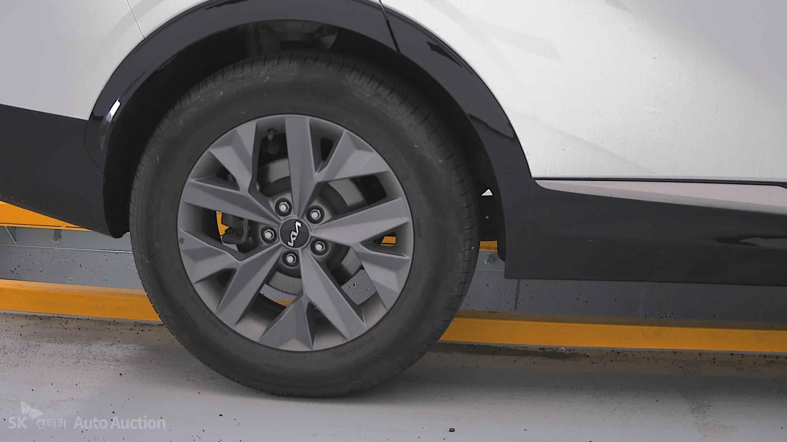 2022 - kia sportage