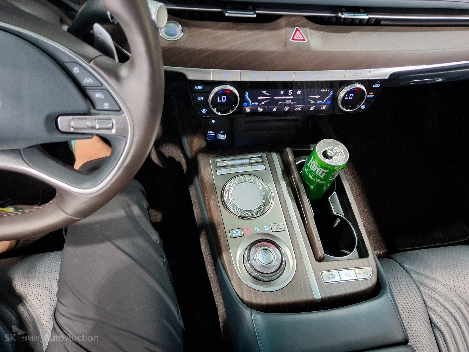 2022 - genesis g80