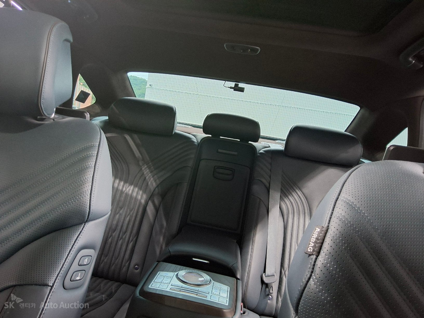 2022 - genesis g80