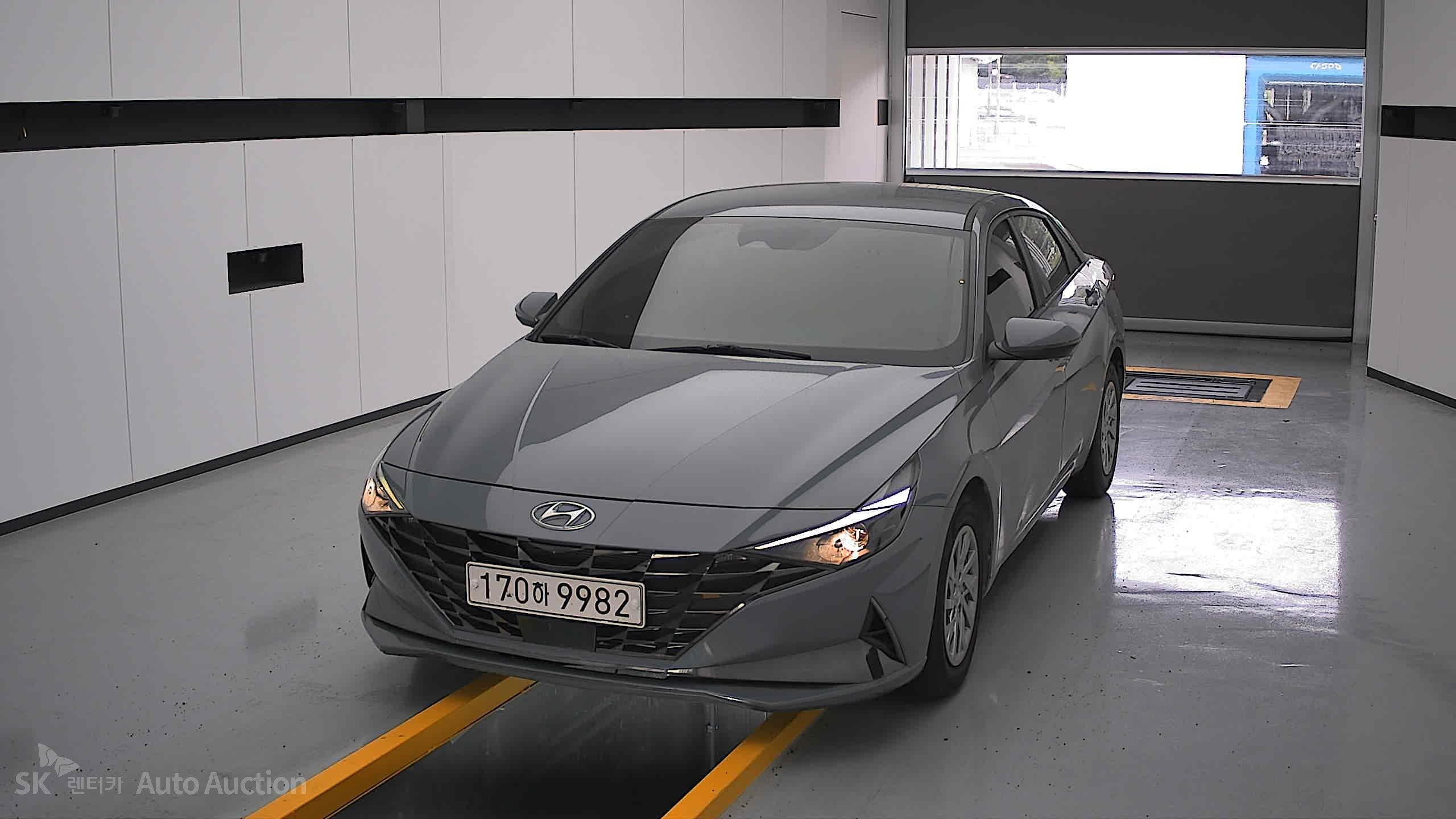 2022 - hyundai avante