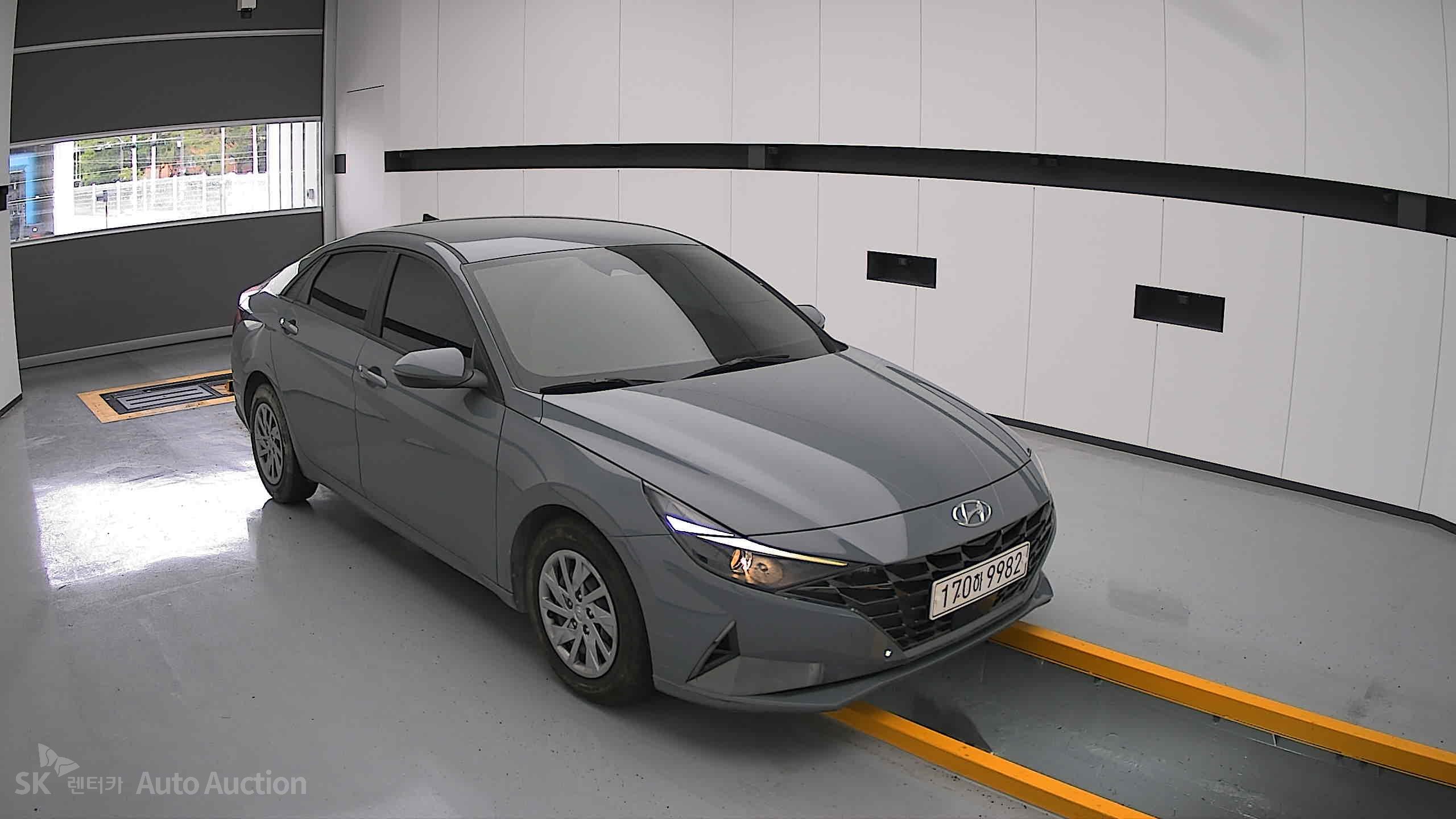 2022 - hyundai avante