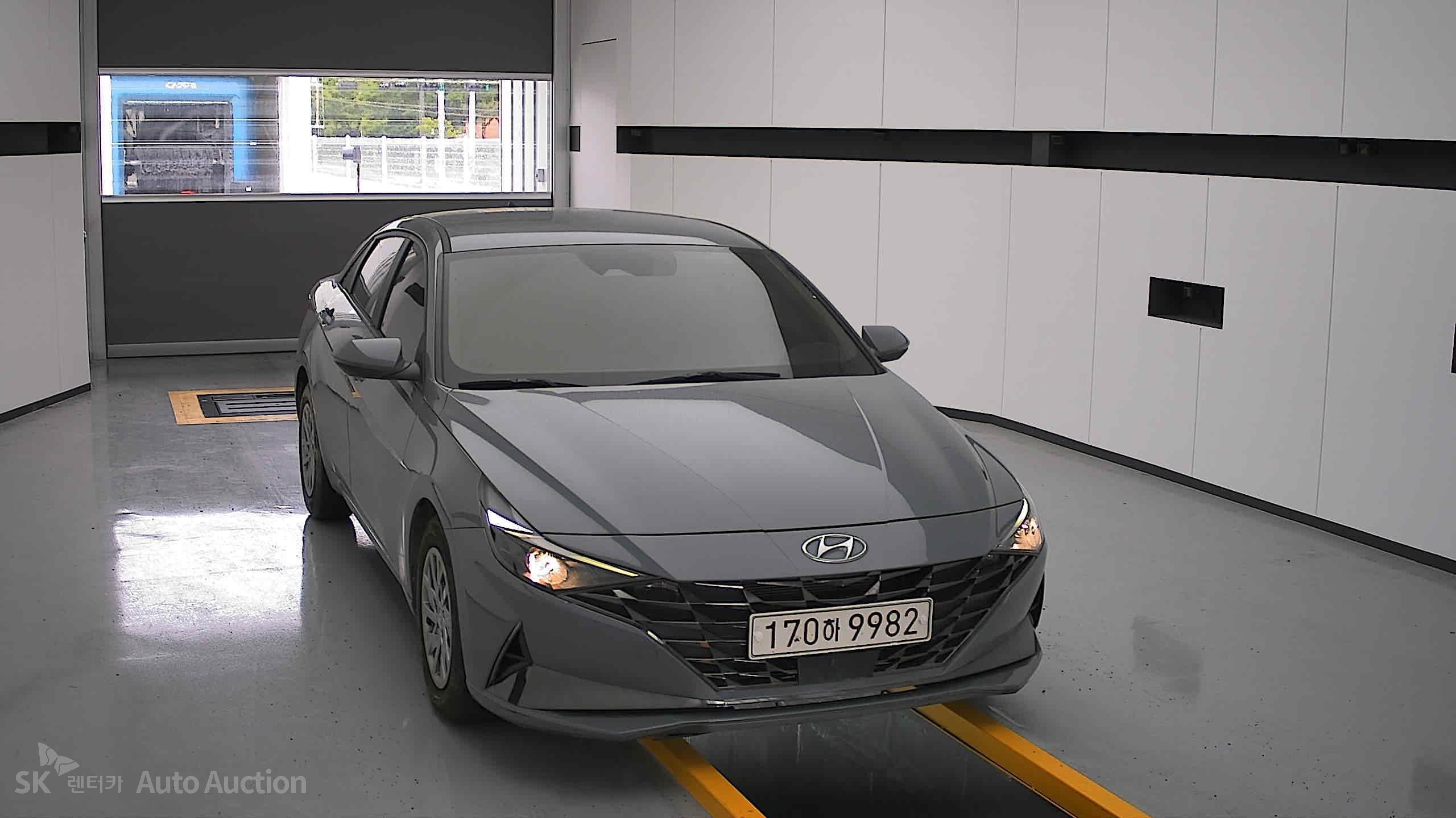 2022 - hyundai avante