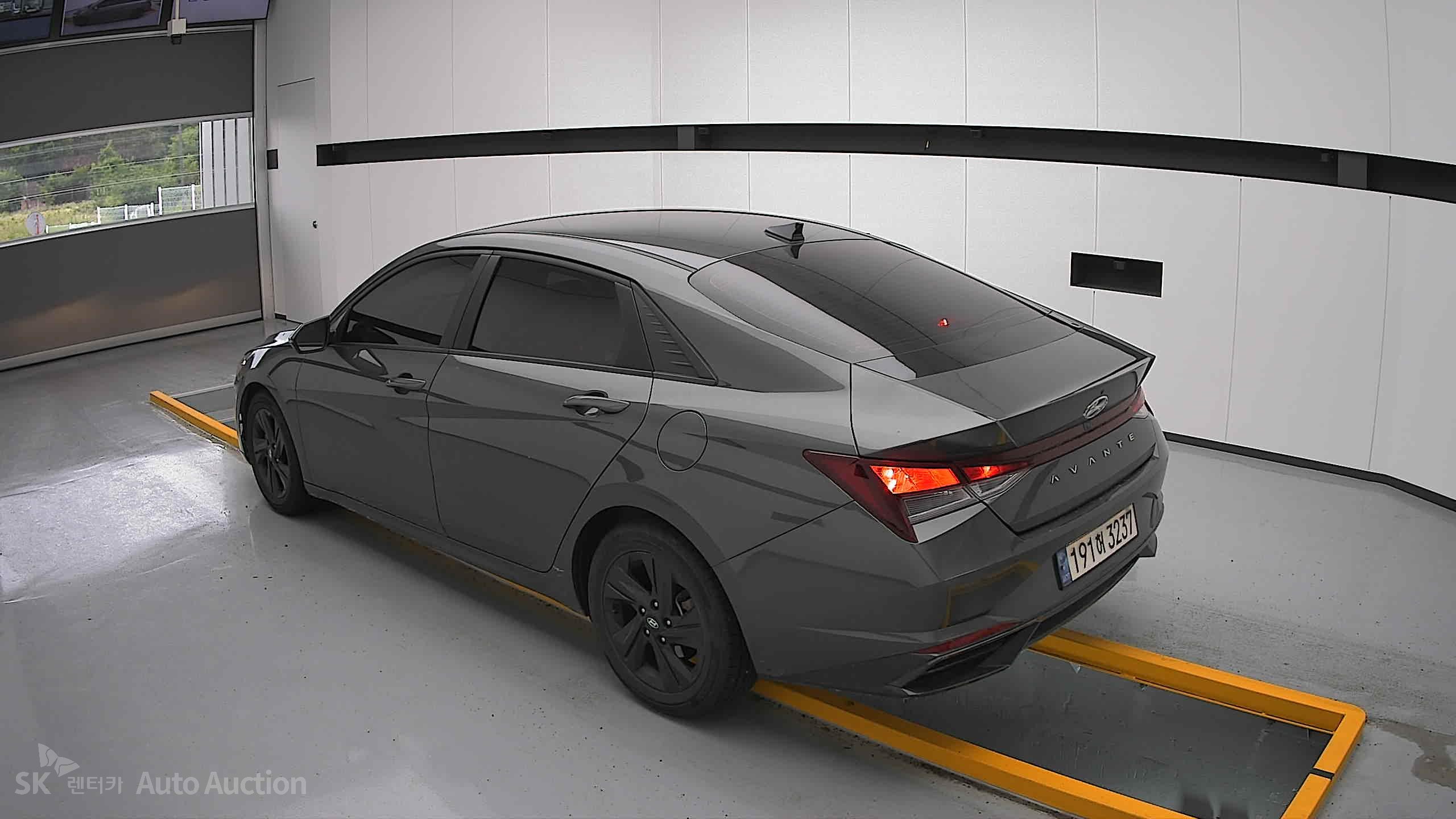 2023 - hyundai avante
