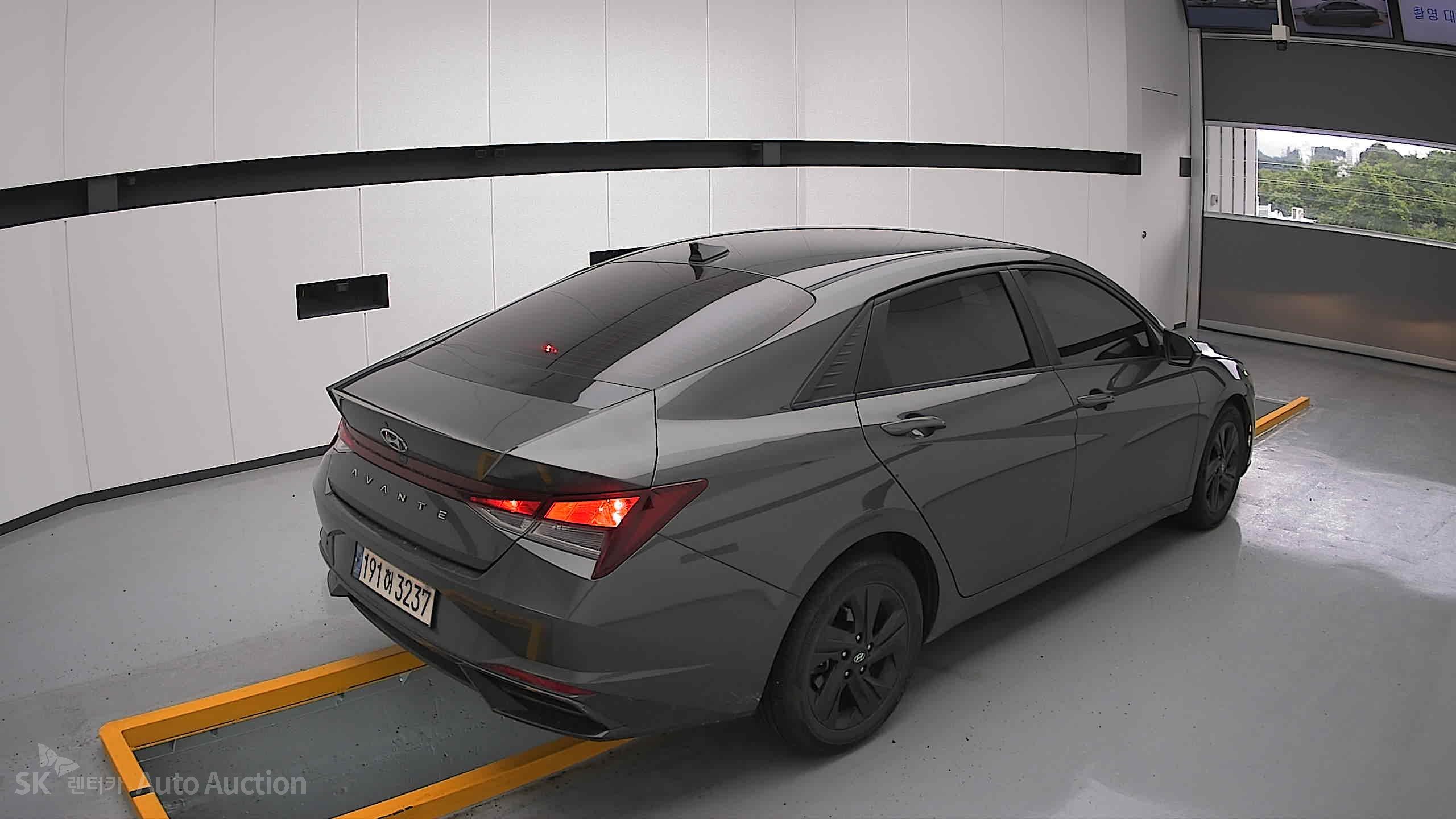 2023 - hyundai avante