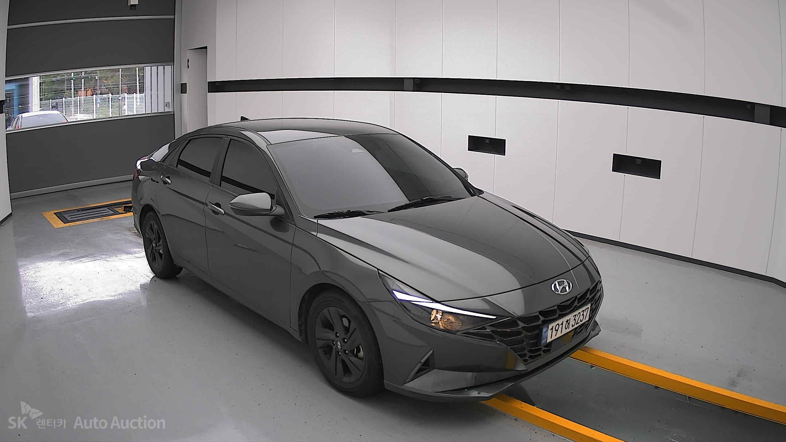 2023 - hyundai avante