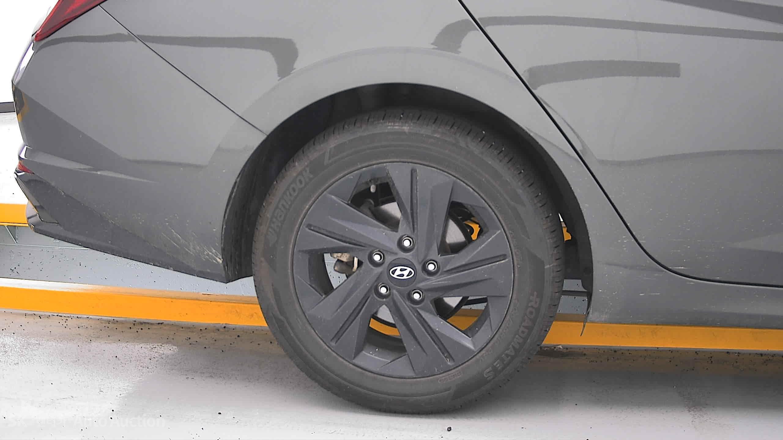 2023 - hyundai avante