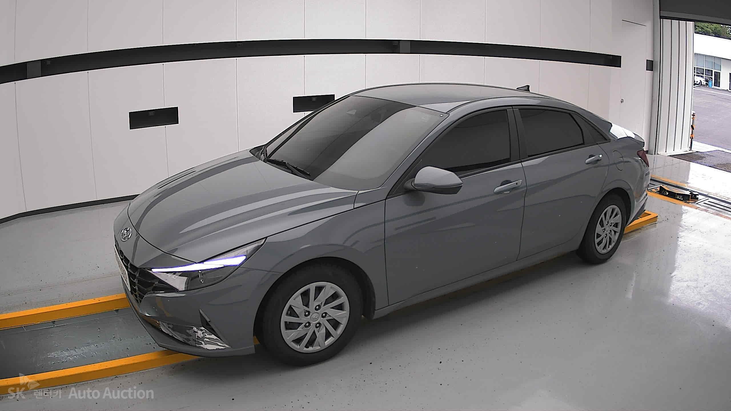 2021 - hyundai avante