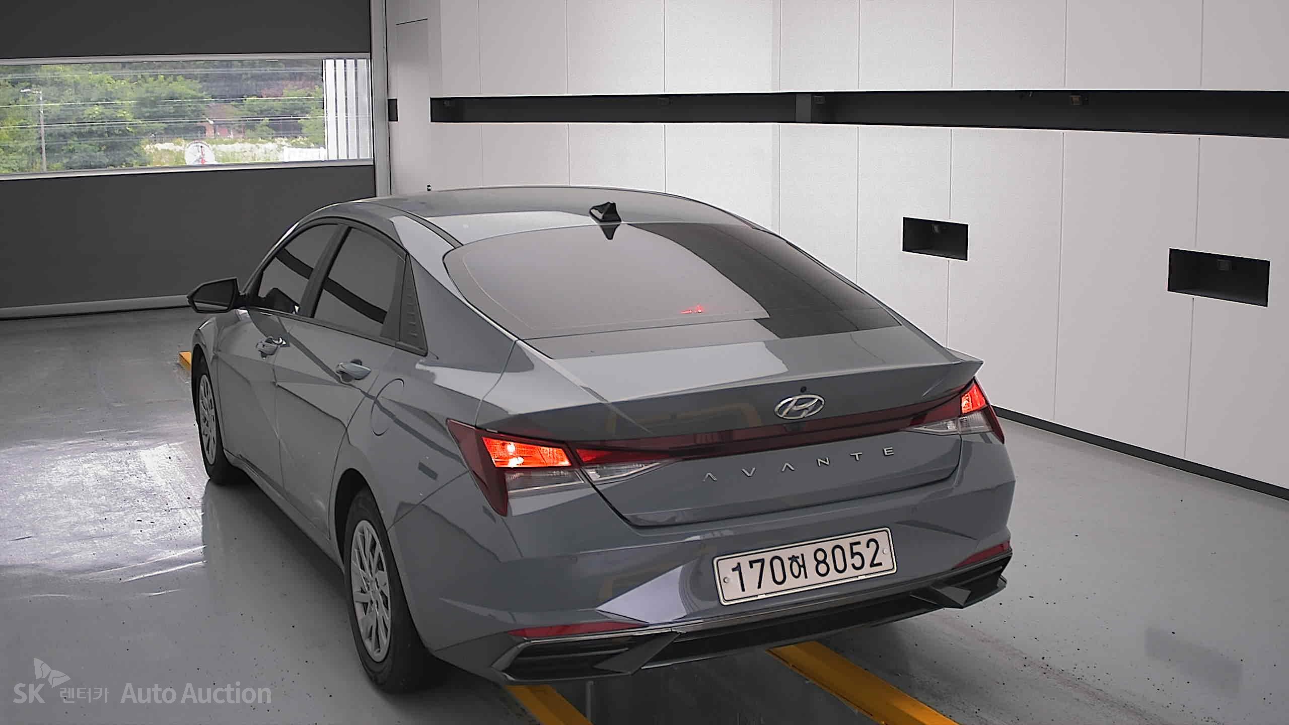 2021 - hyundai avante