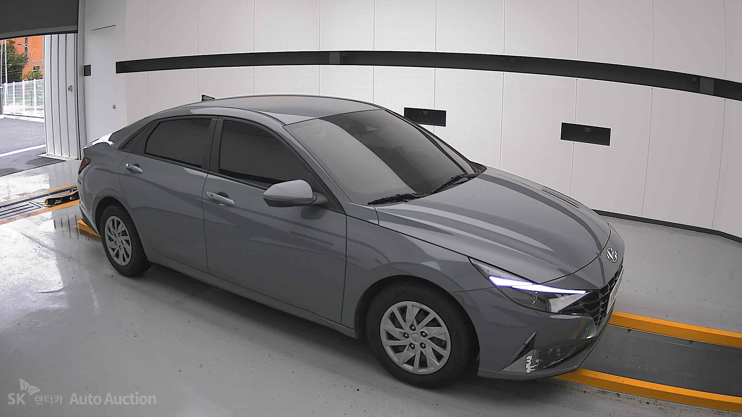 2021 - hyundai avante