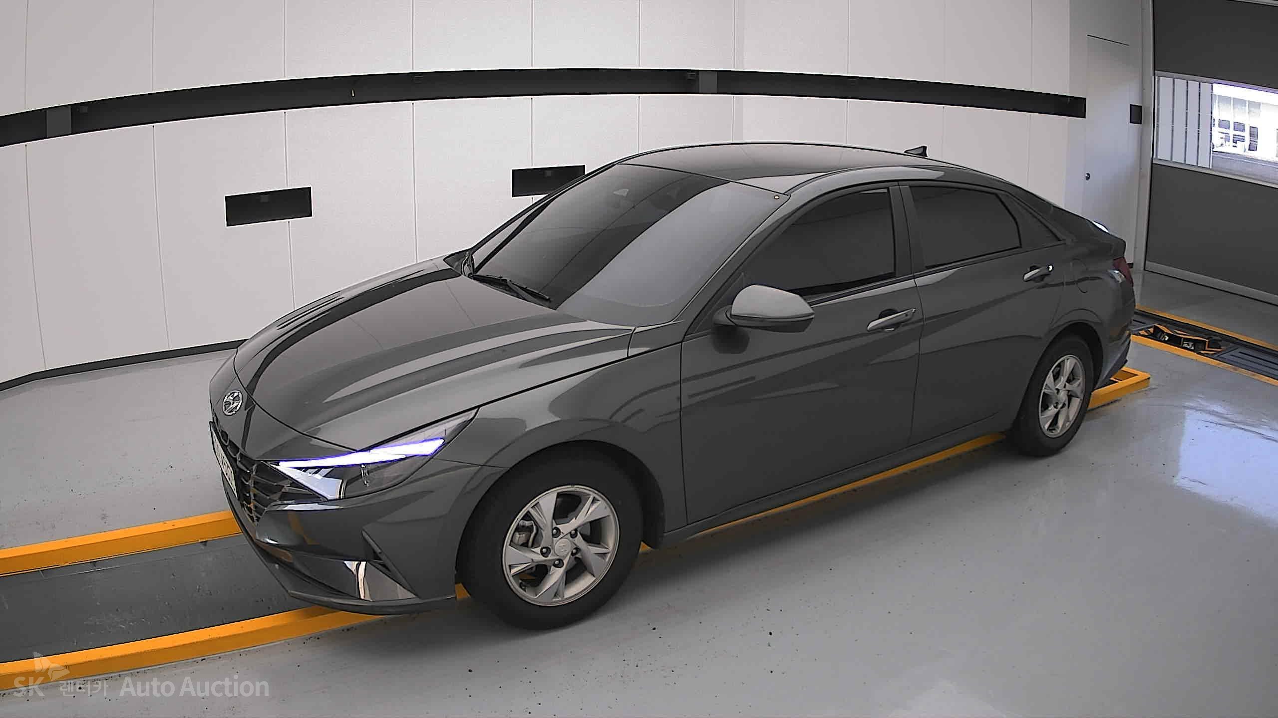 2023 - hyundai avante