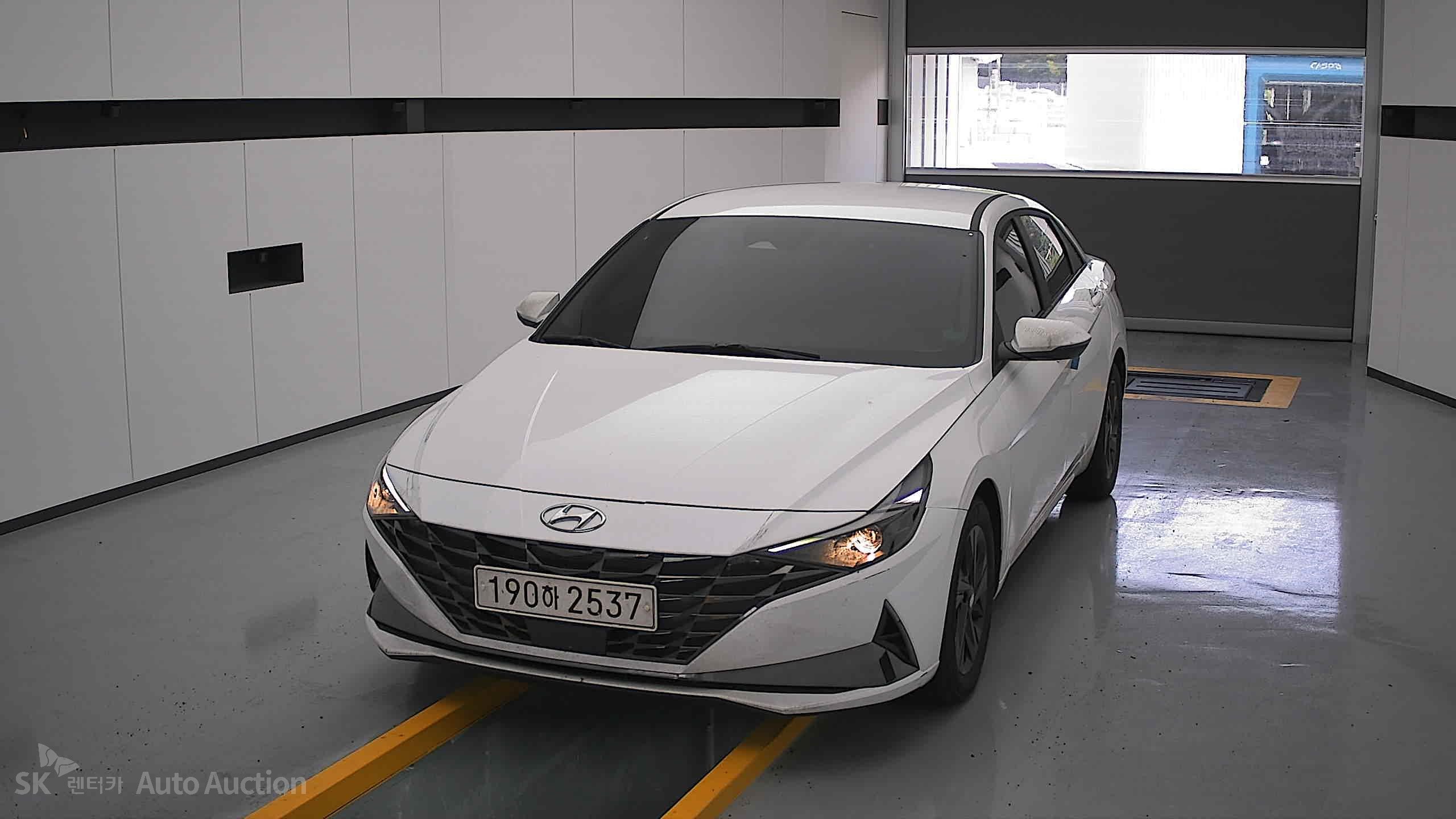 2023 - hyundai avante