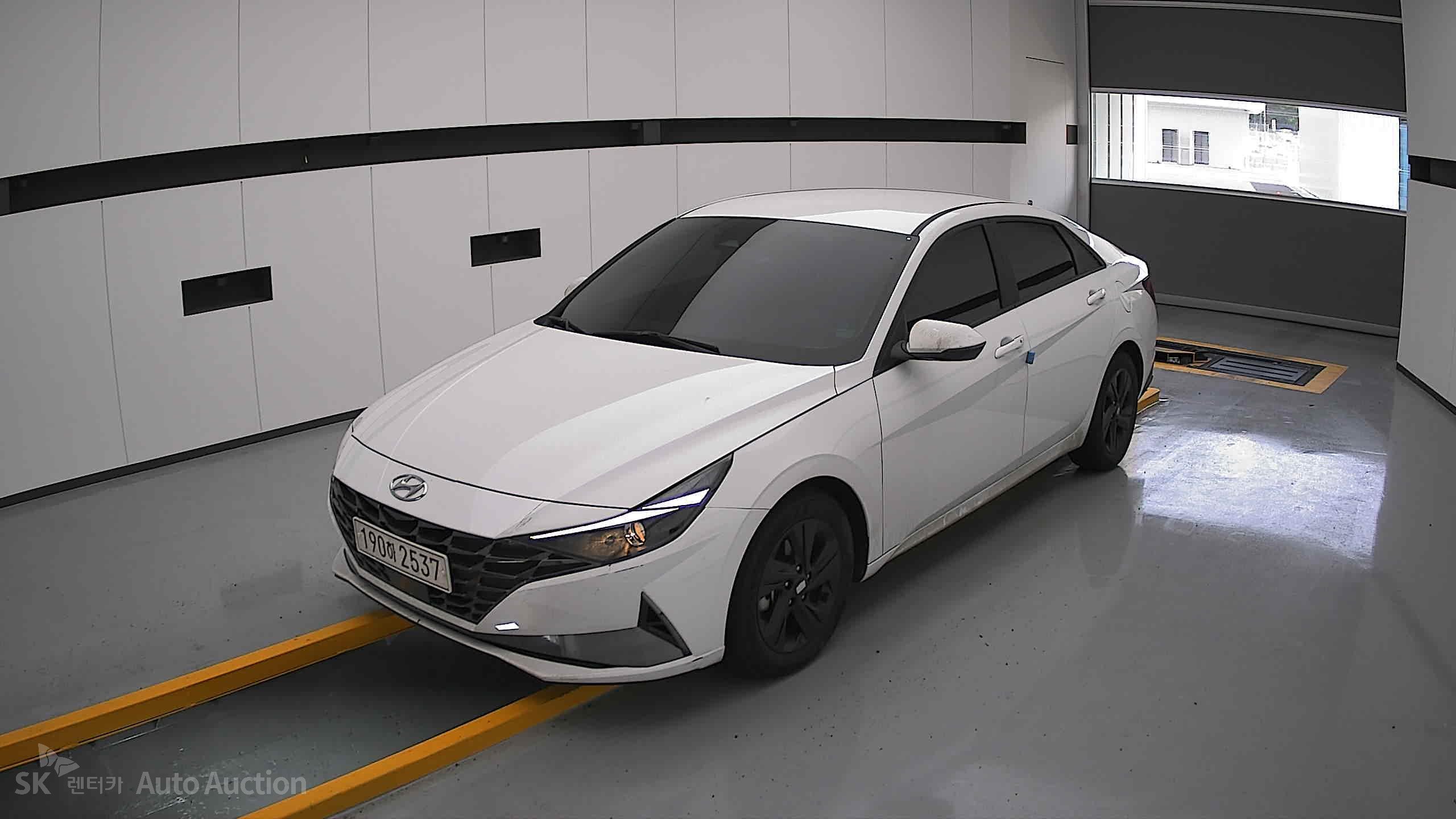 2023 - hyundai avante