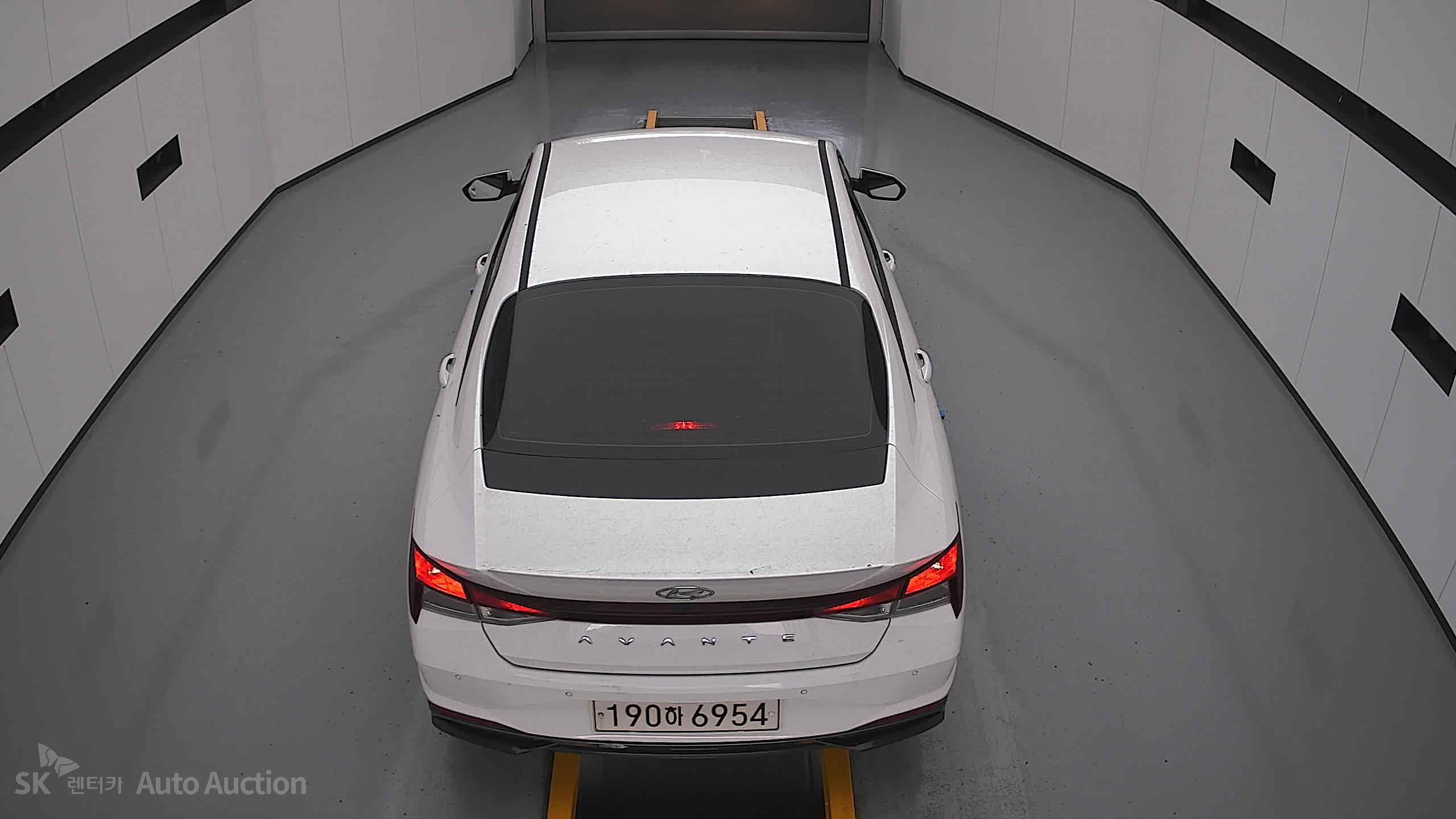 2023 - hyundai avante
