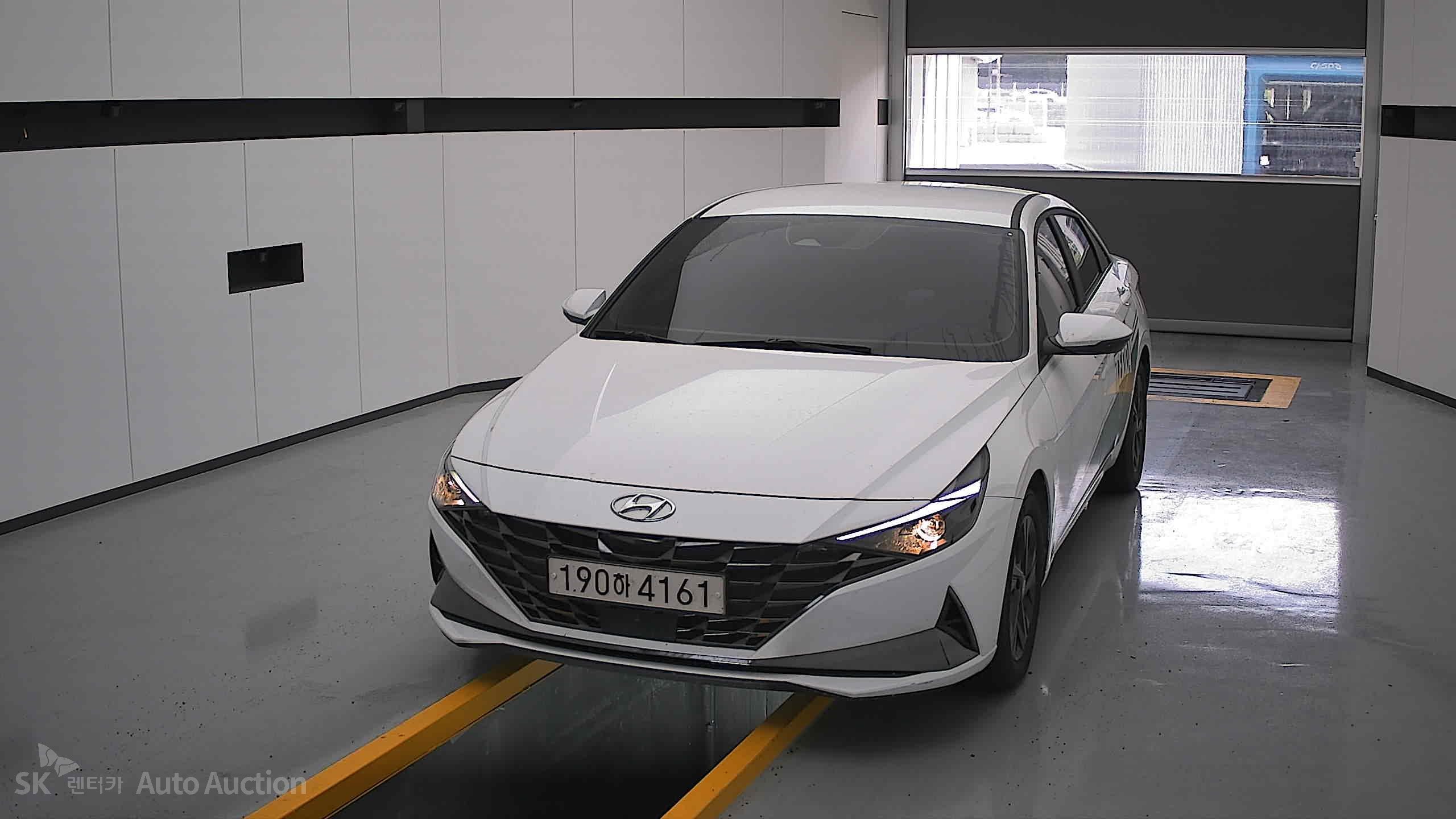 2023 - hyundai avante
