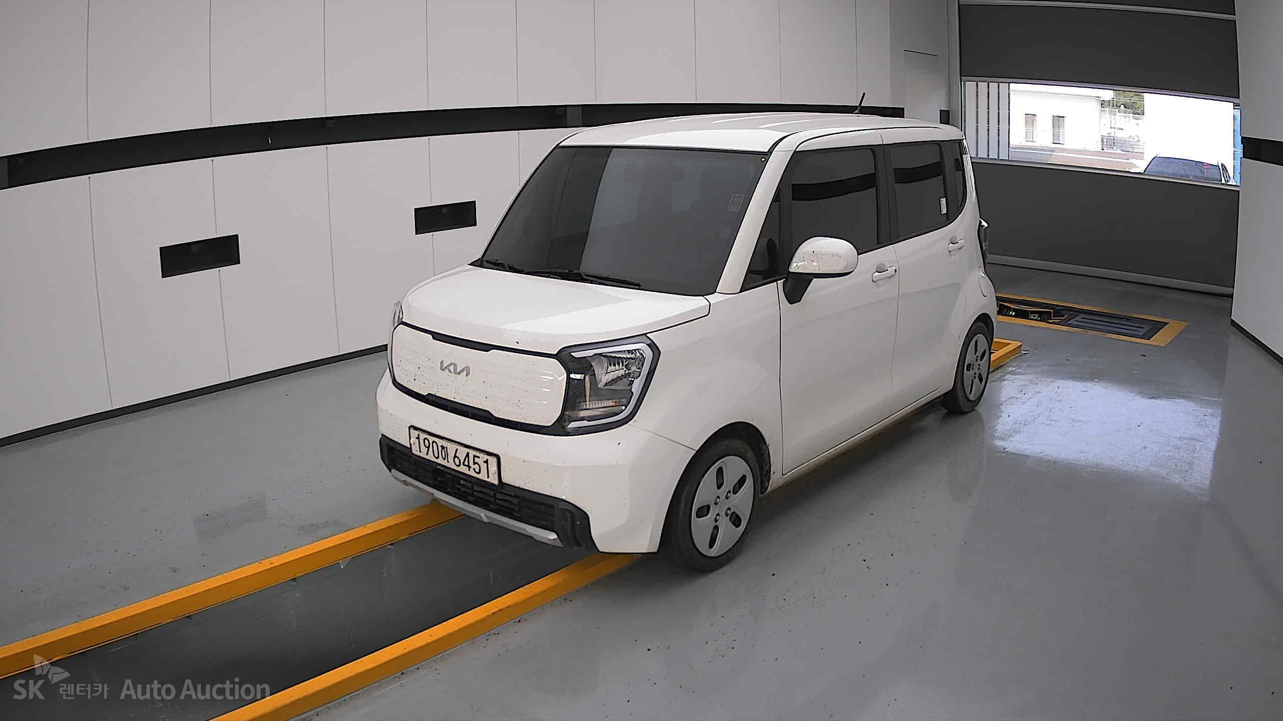 2023 - kia ray