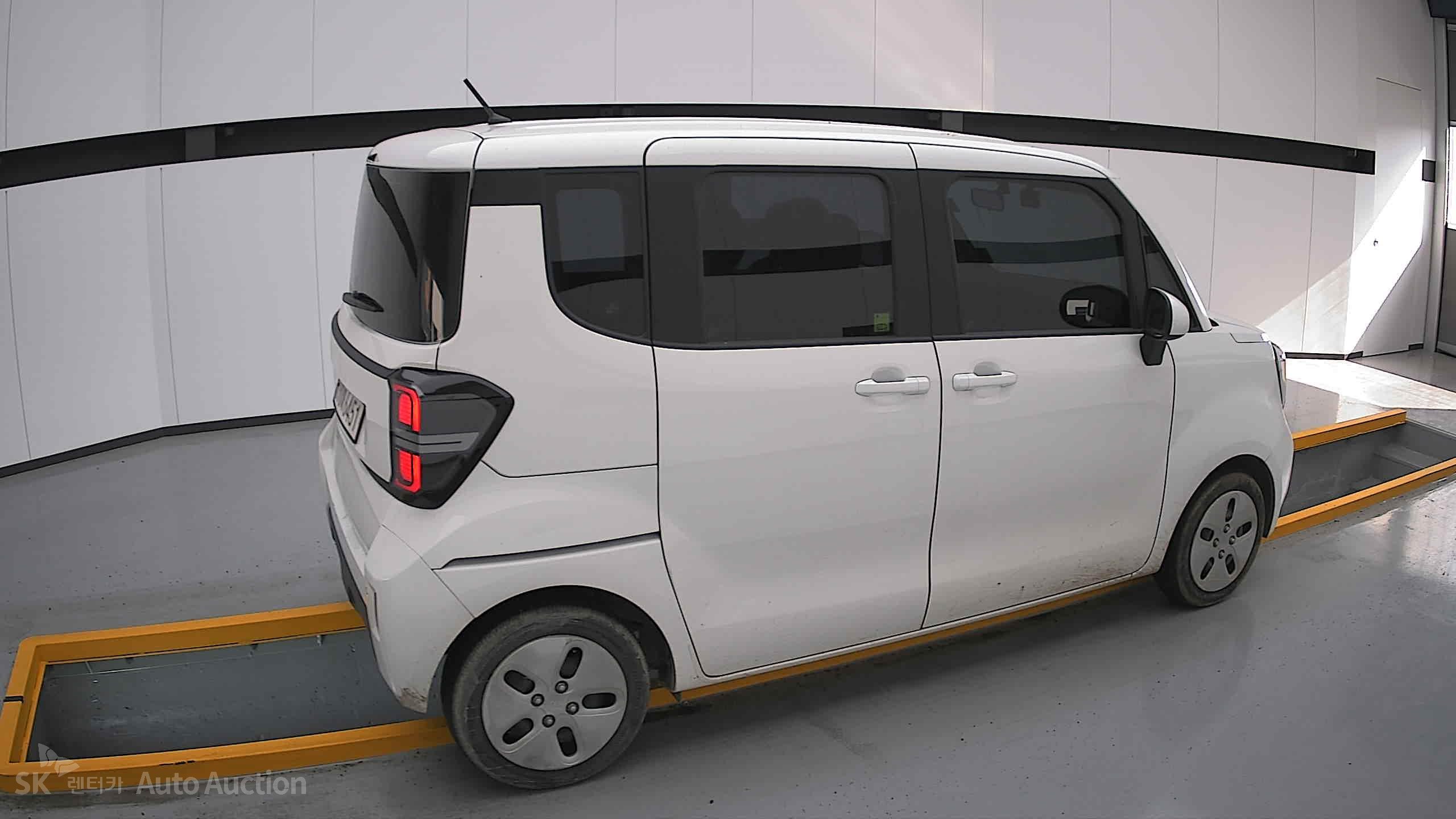 2023 - kia ray