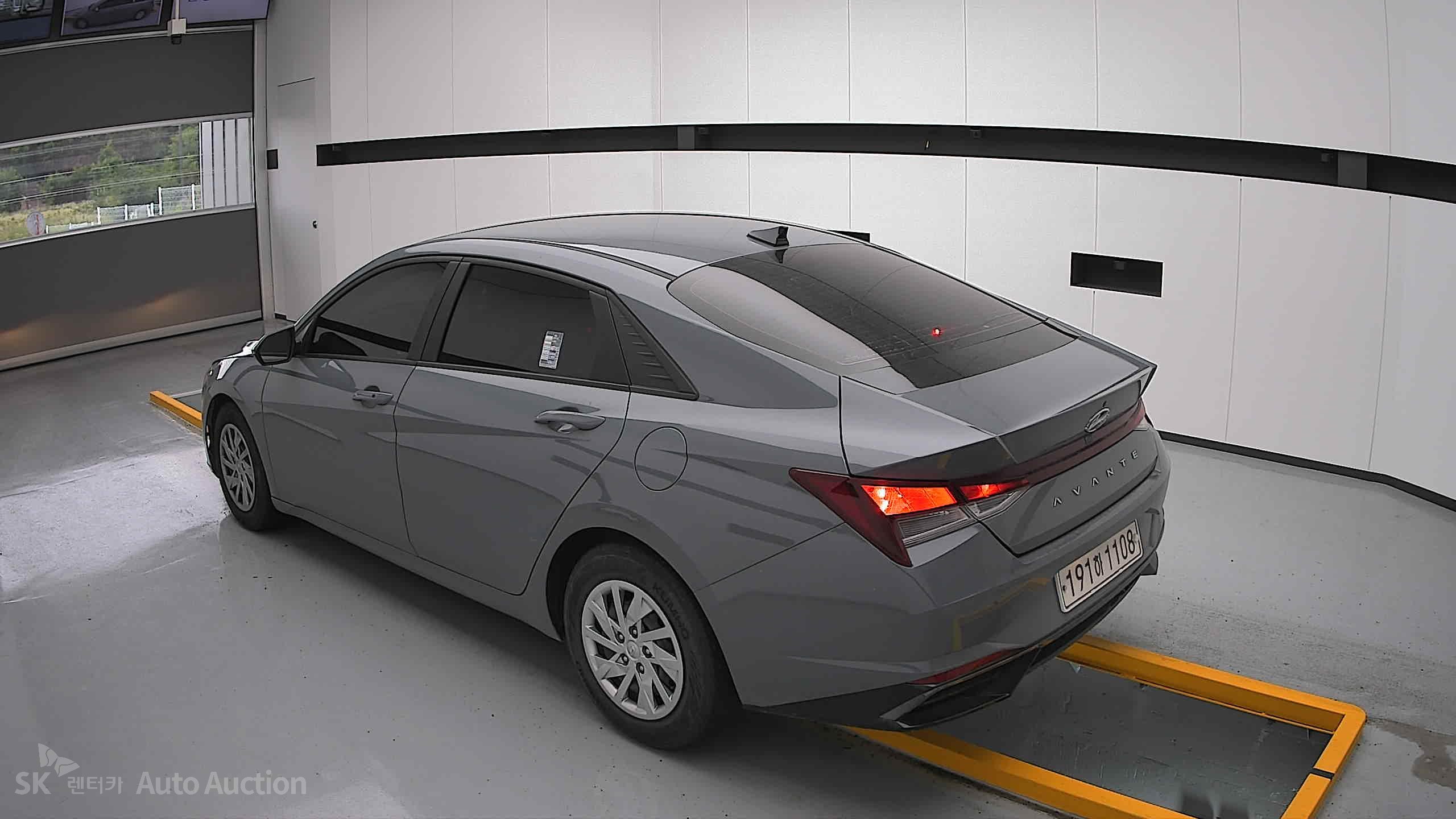 2022 - hyundai avante