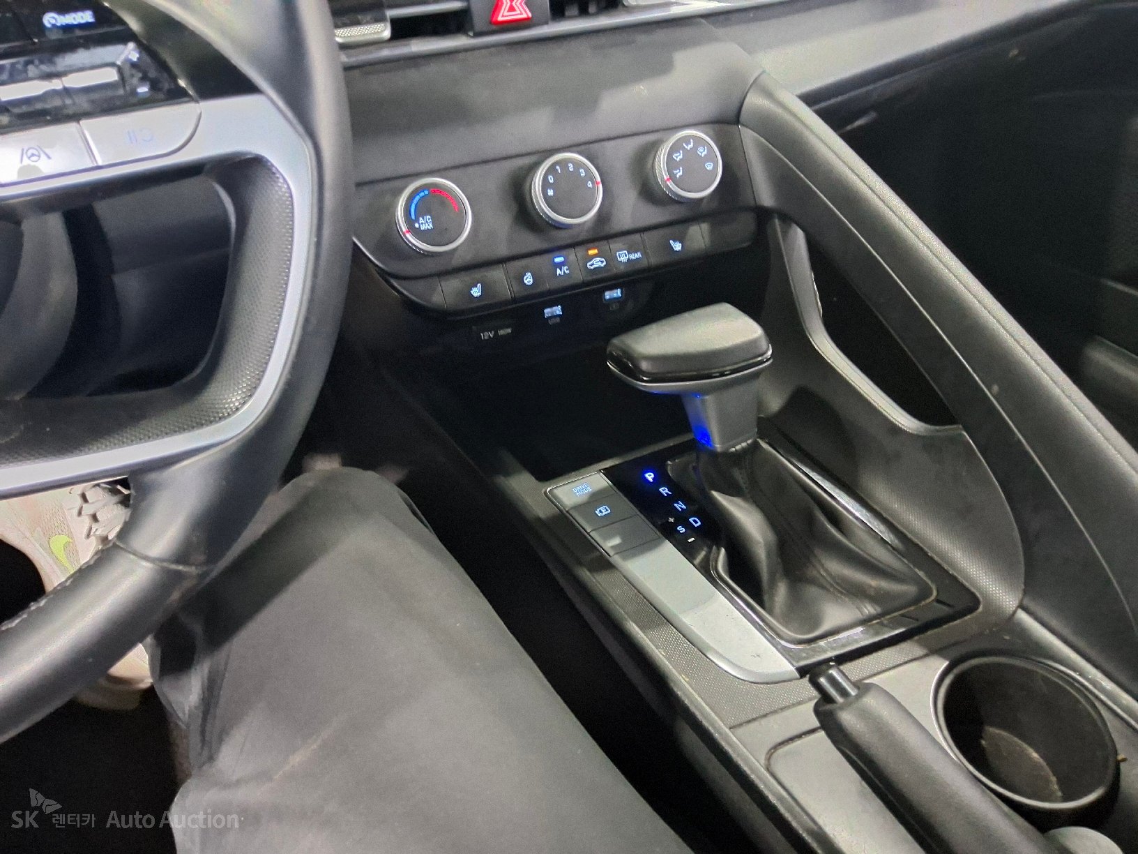 2022 - hyundai avante