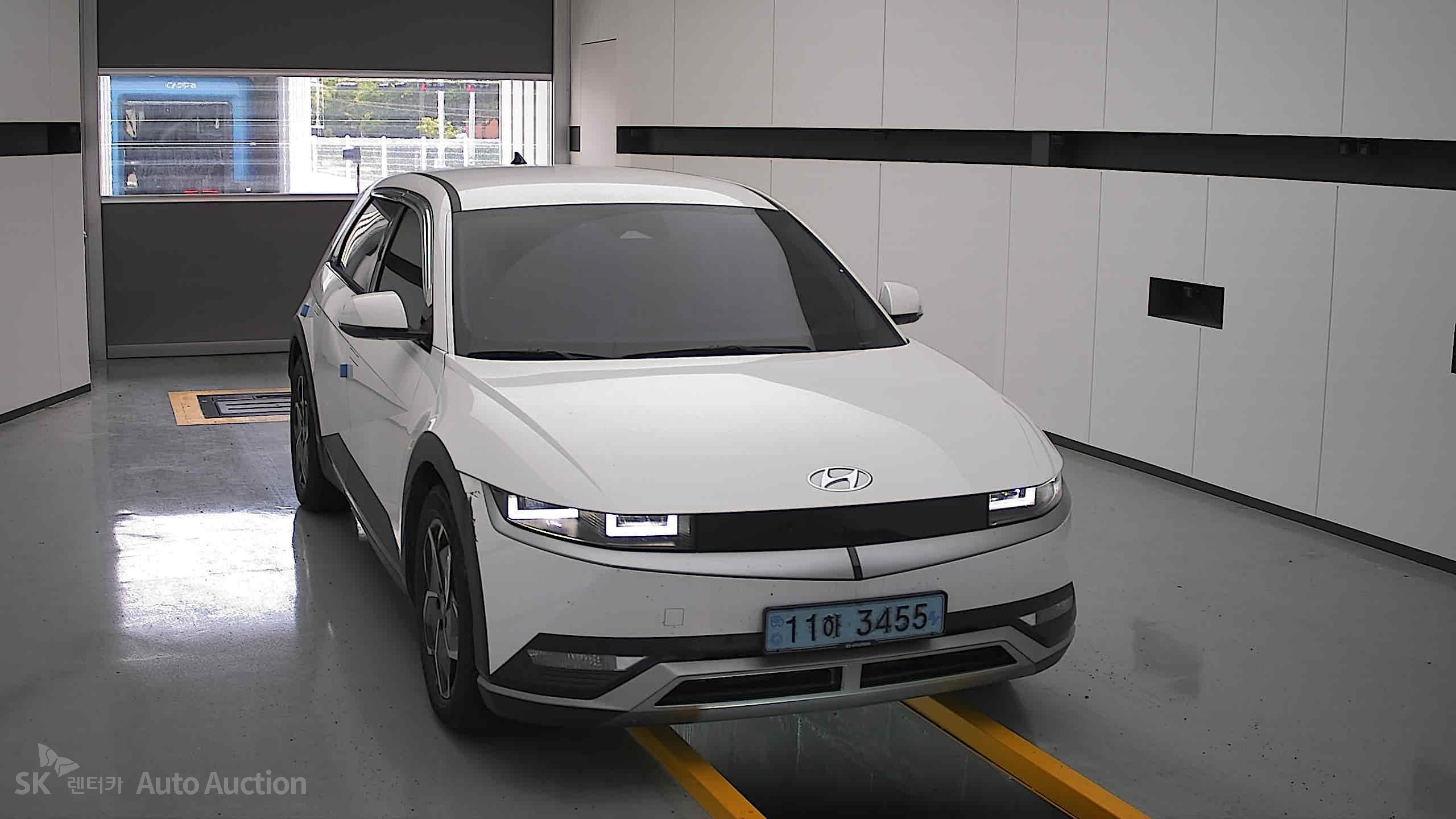 2022 - hyundai ioniq