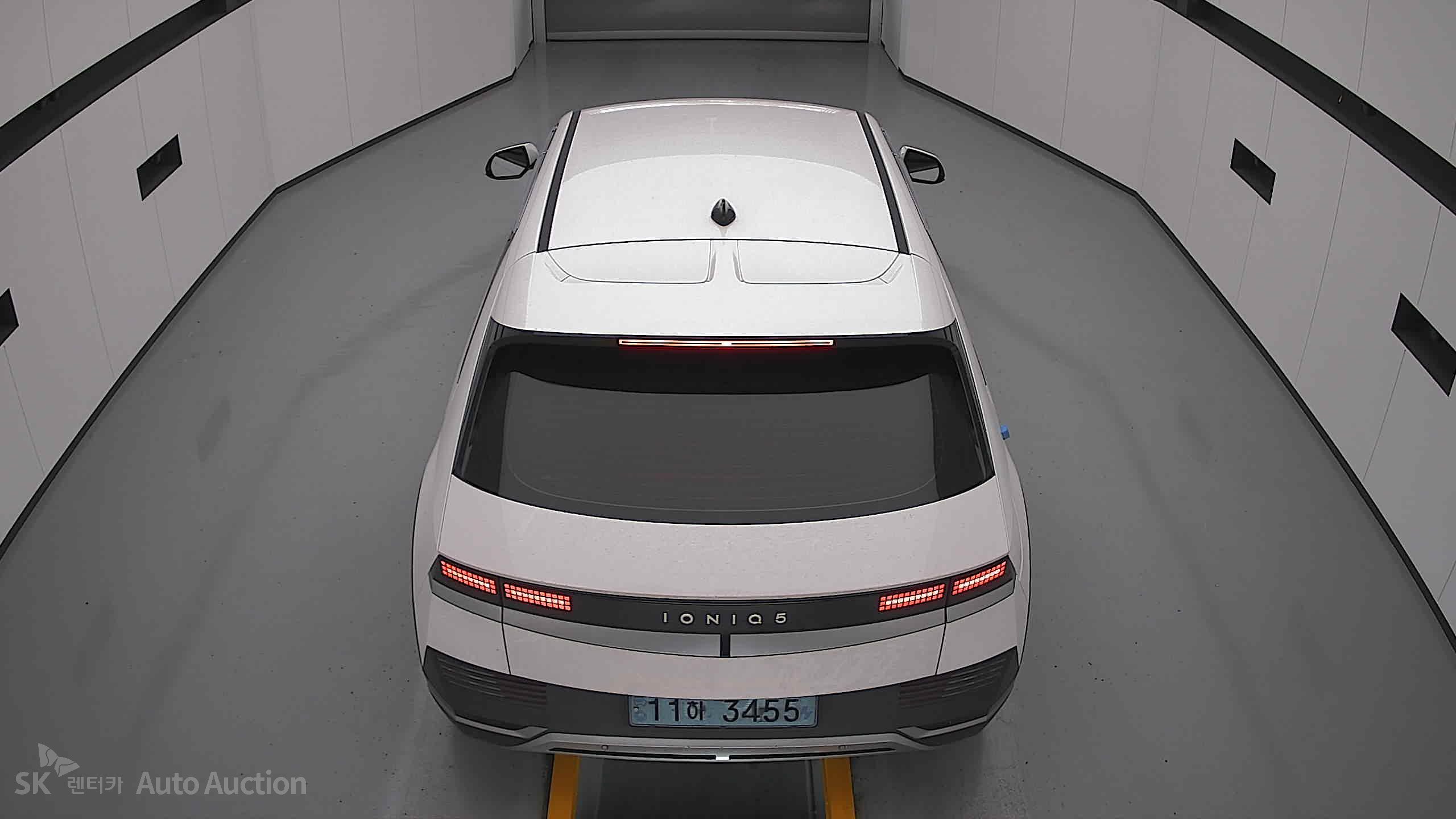 2022 - hyundai ioniq