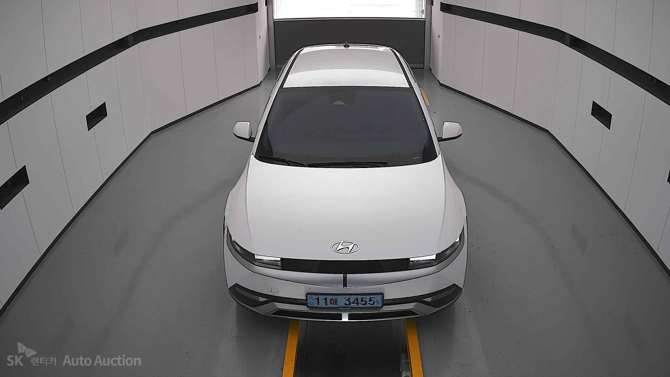 2022 - hyundai ioniq