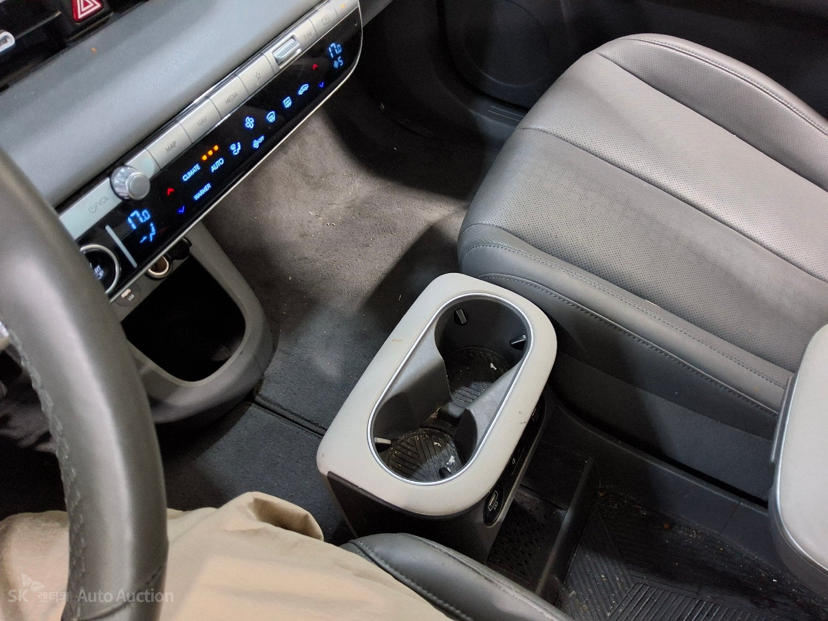 2022 - hyundai ioniq