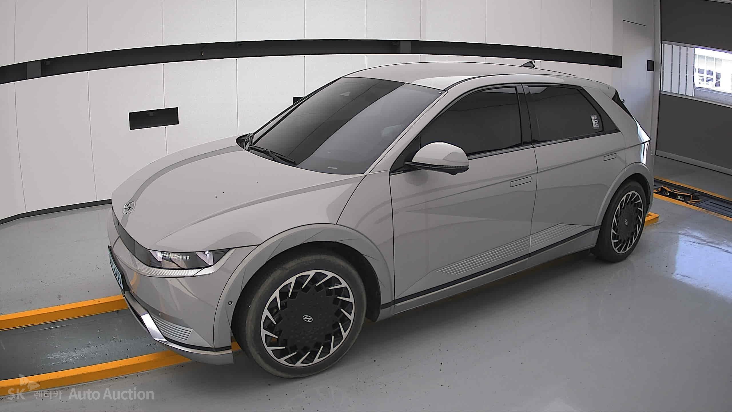 2022 - hyundai ioniq