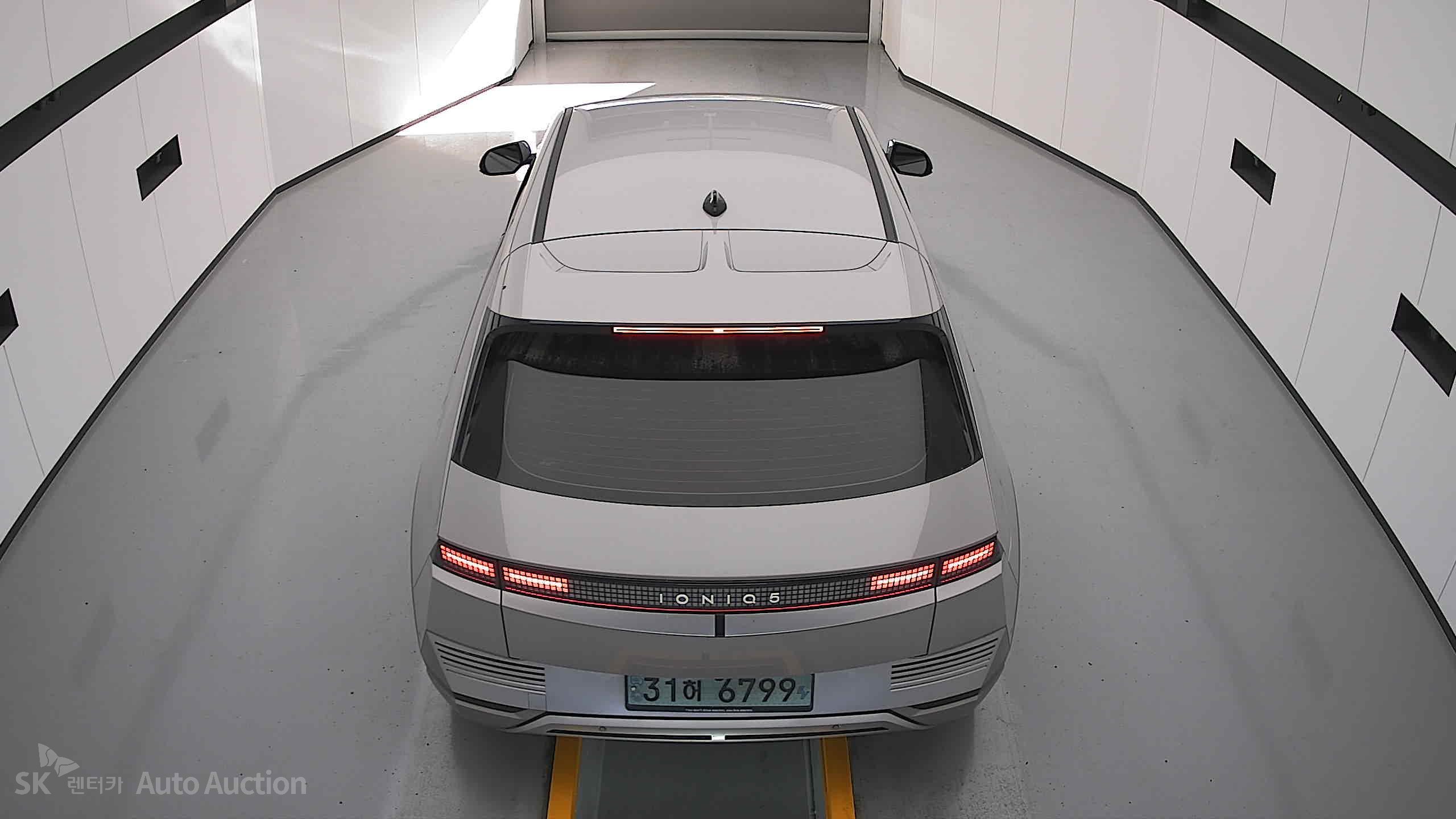 2022 - hyundai ioniq