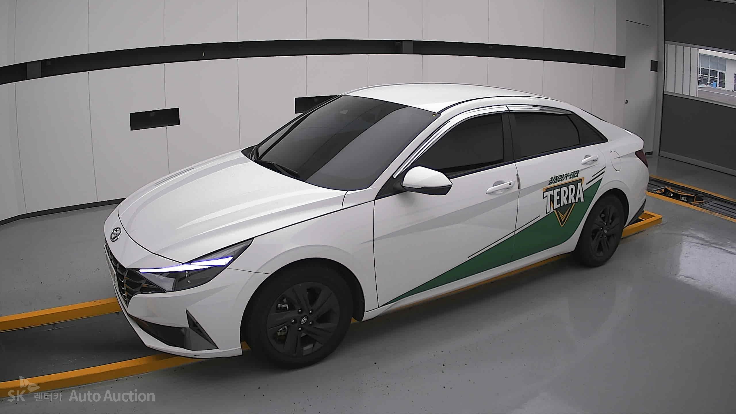 2023 - hyundai avante
