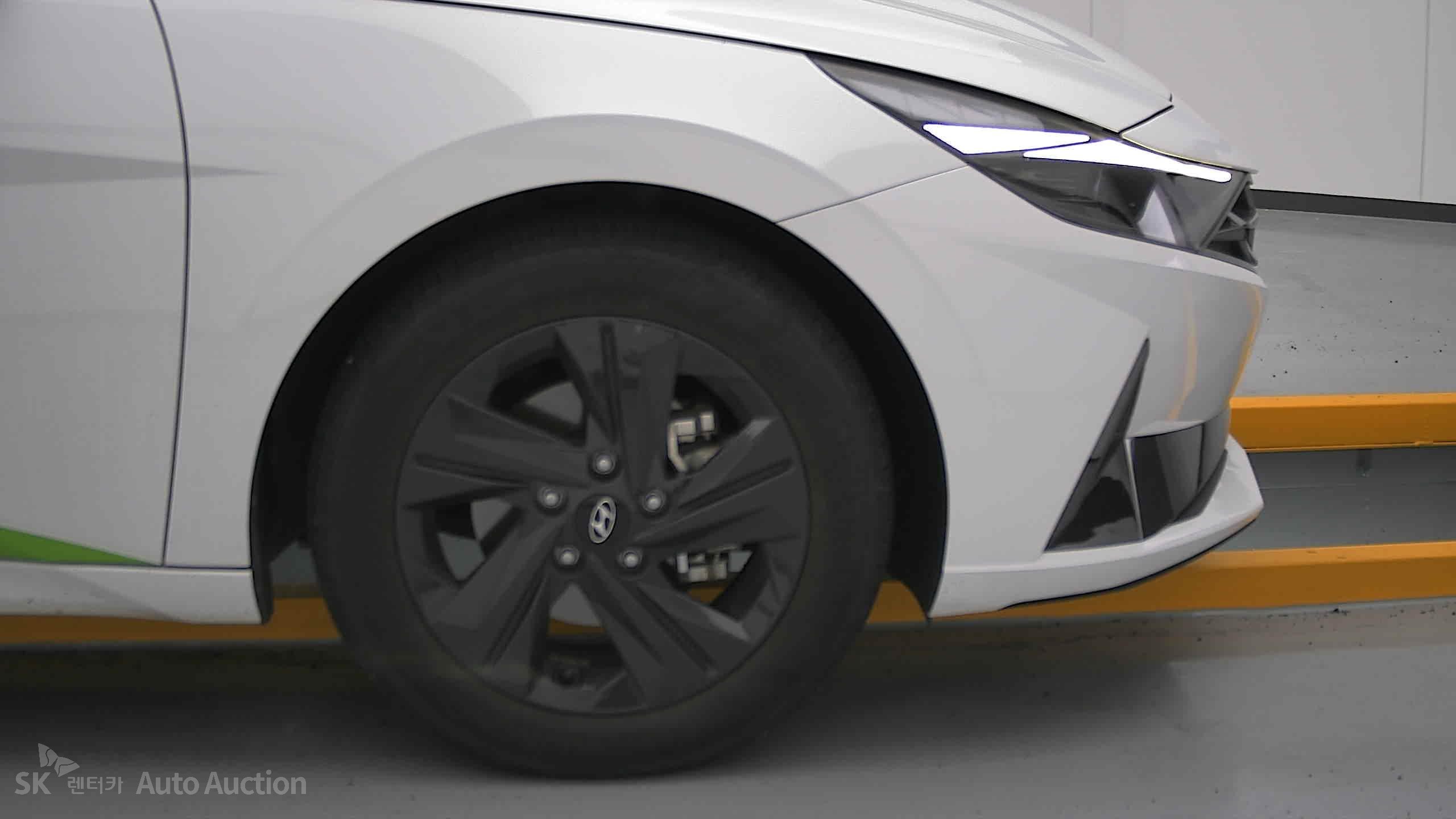 2023 - hyundai avante