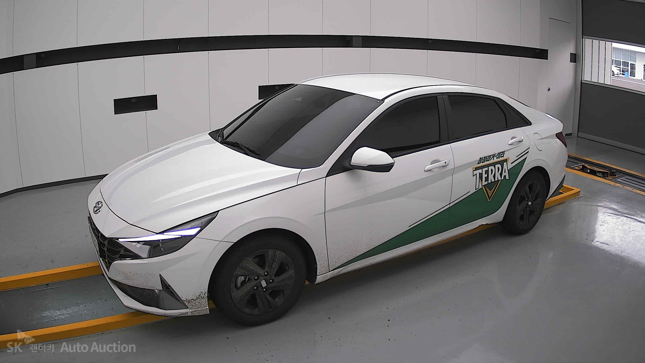 2023 - hyundai avante