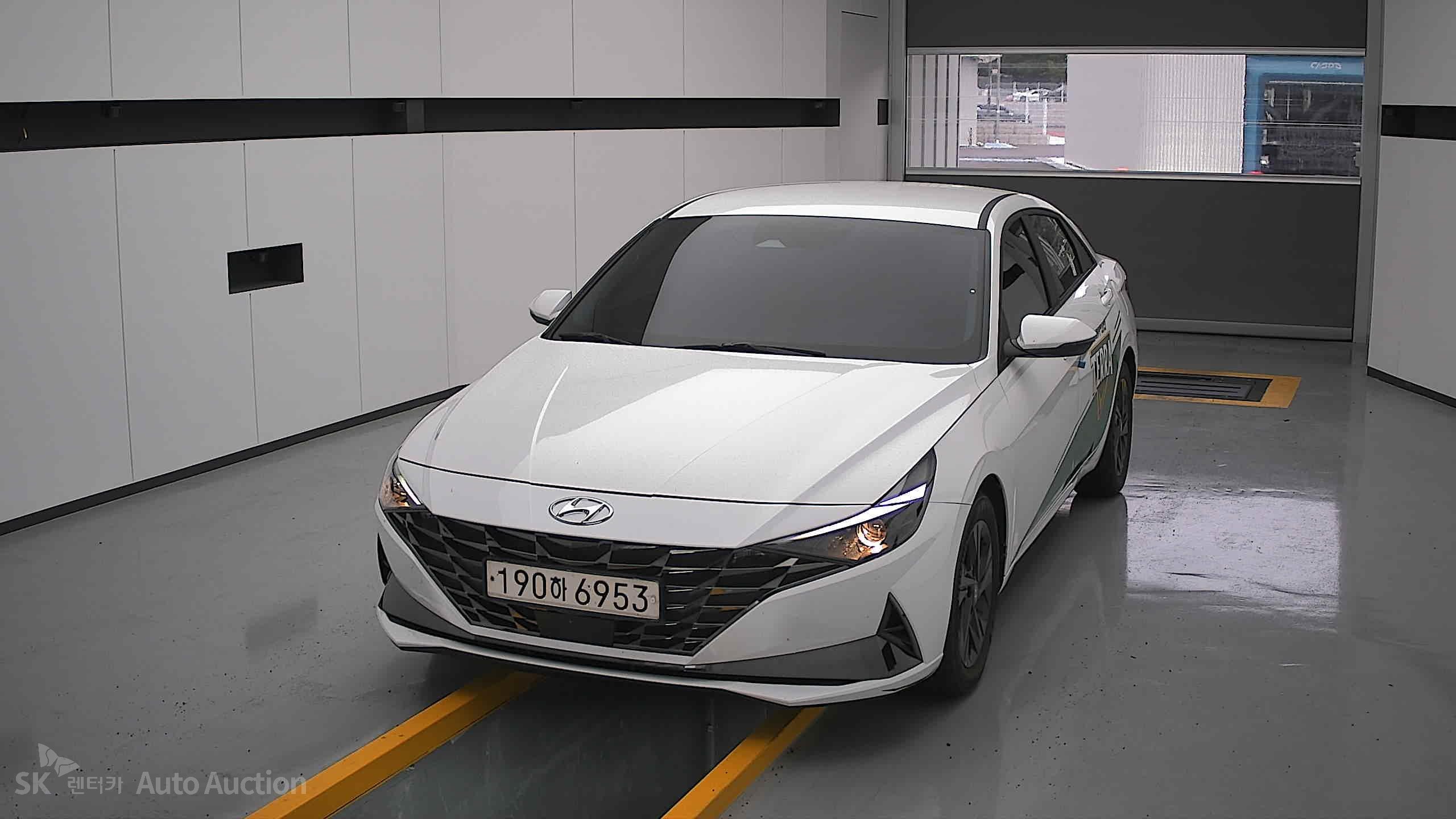 2023 - hyundai avante