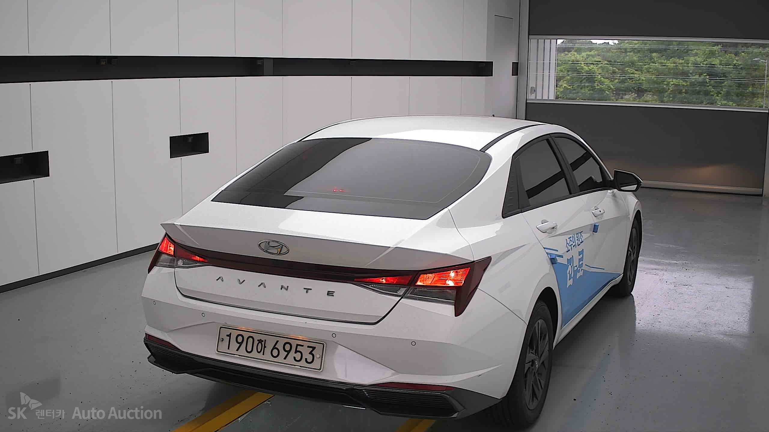 2023 - hyundai avante