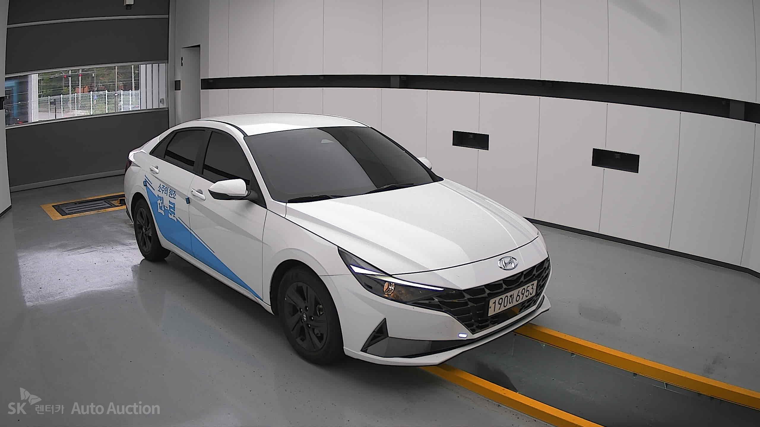 2023 - hyundai avante