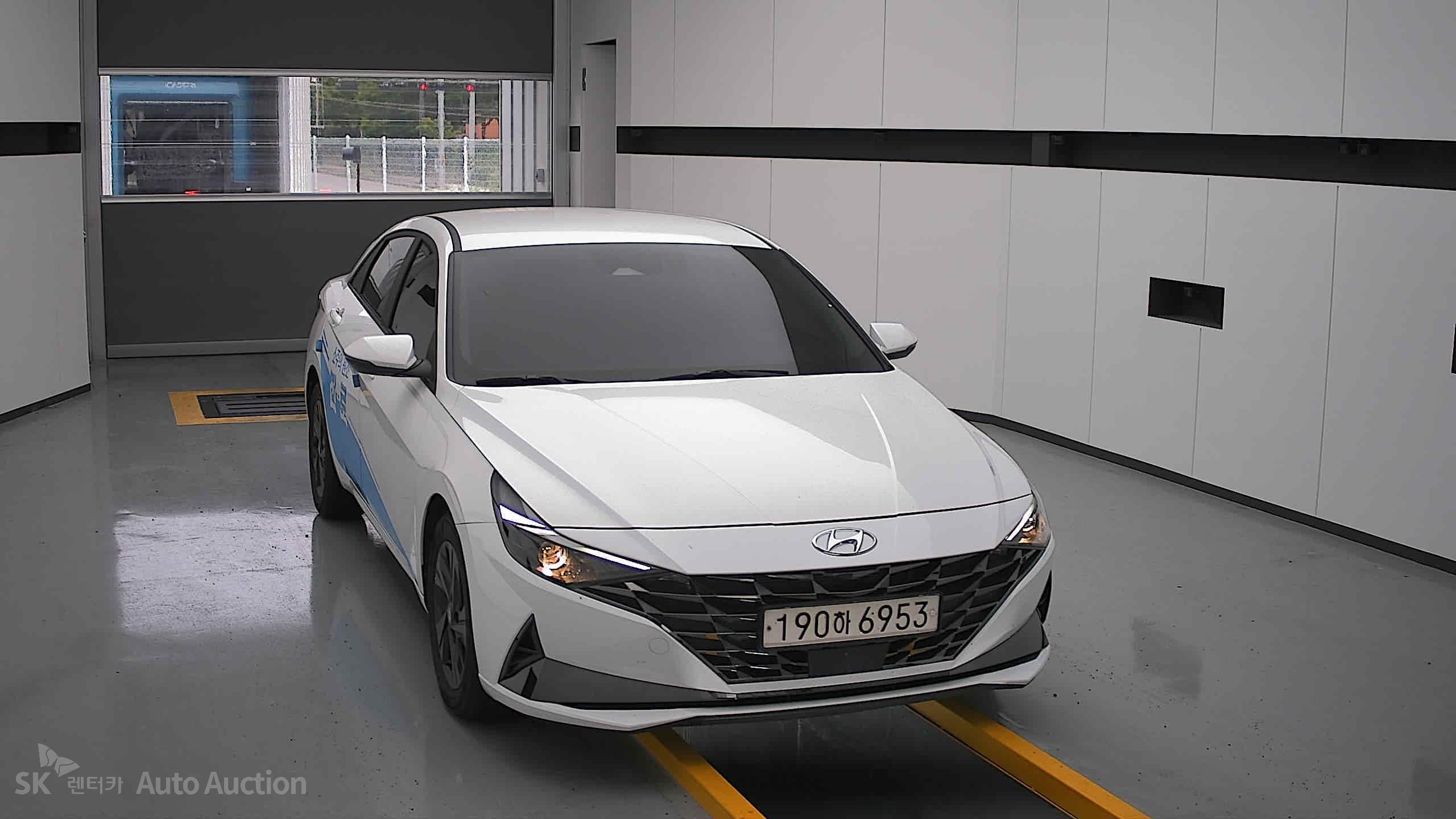 2023 - hyundai avante