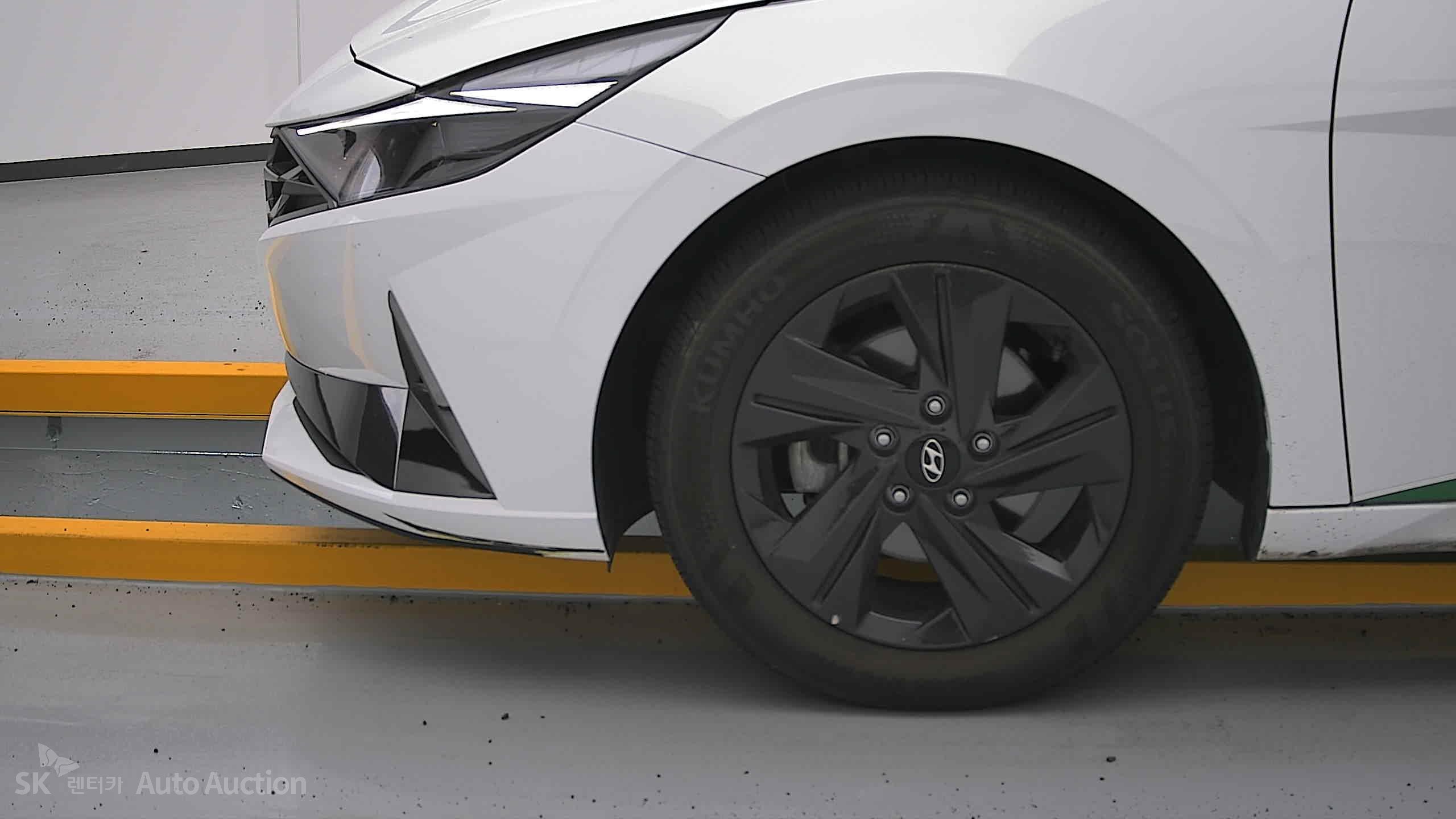 2023 - hyundai avante