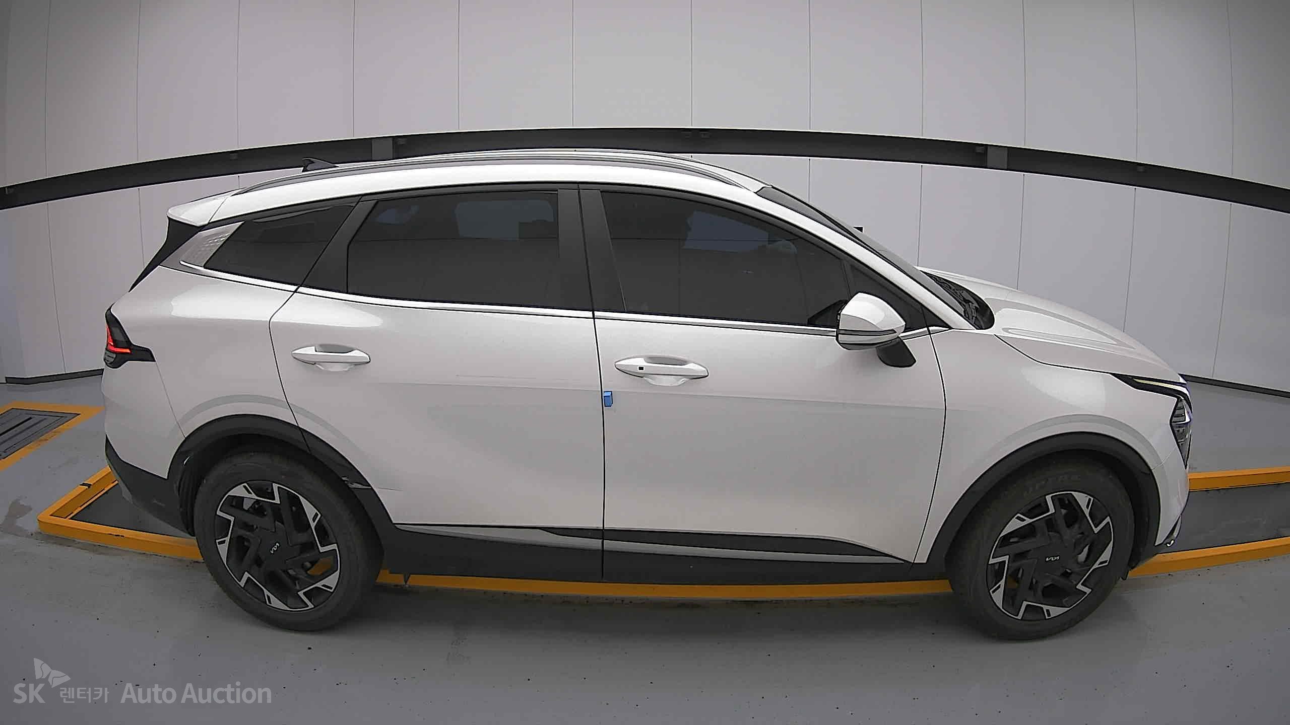 2022 - kia sportage