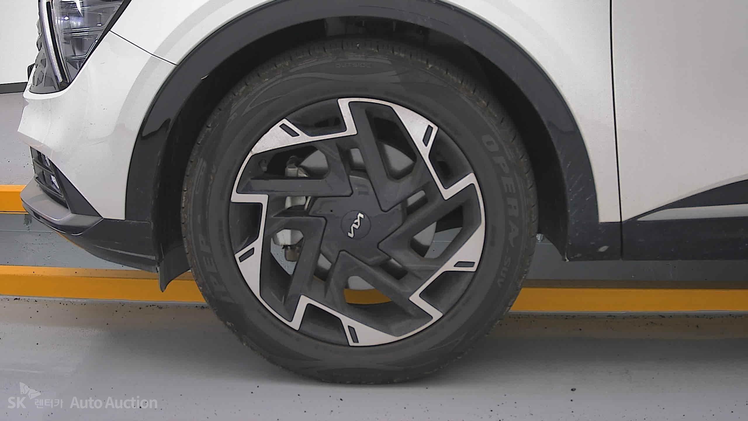 2022 - kia sportage