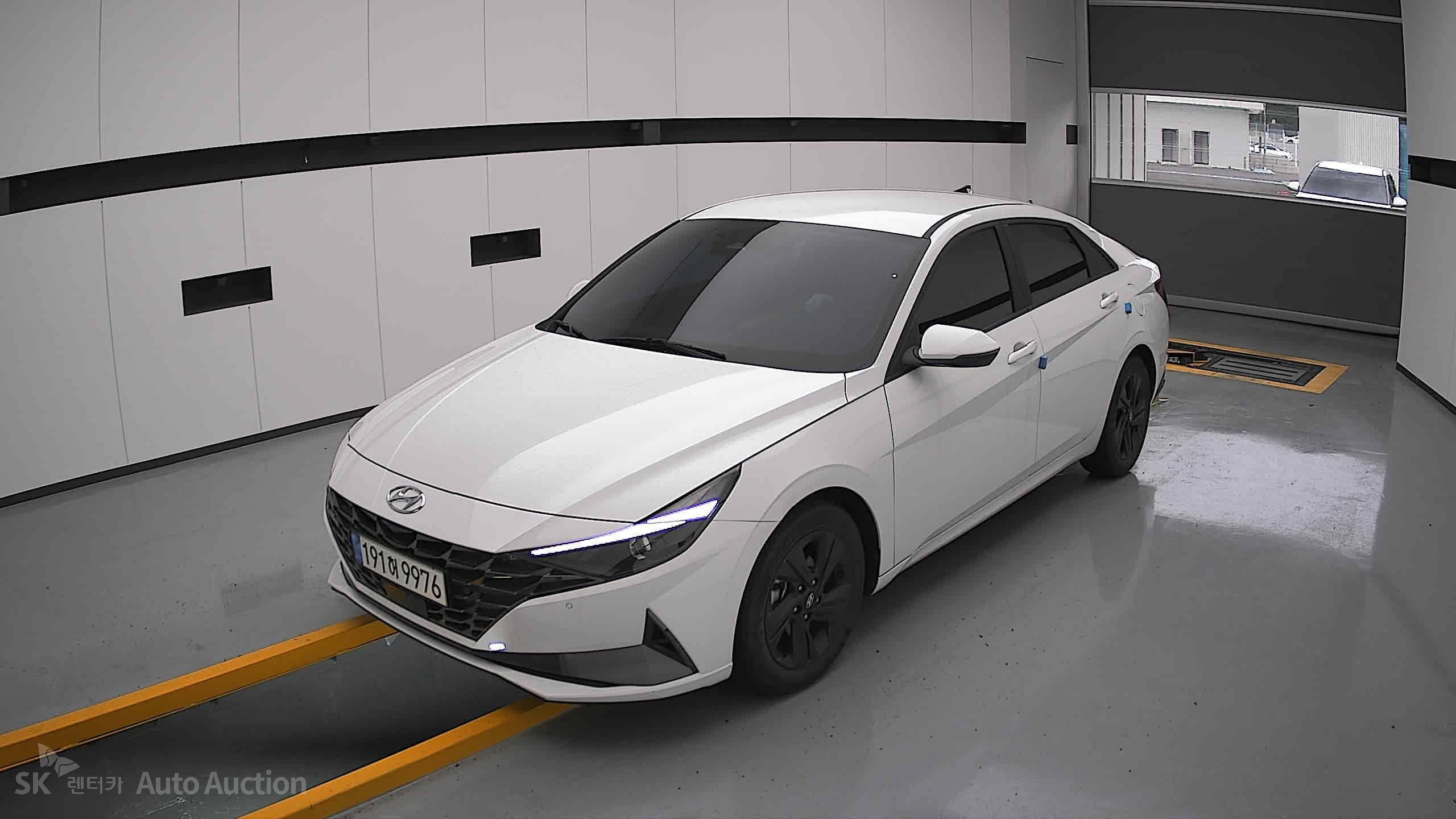 2023 - hyundai avante