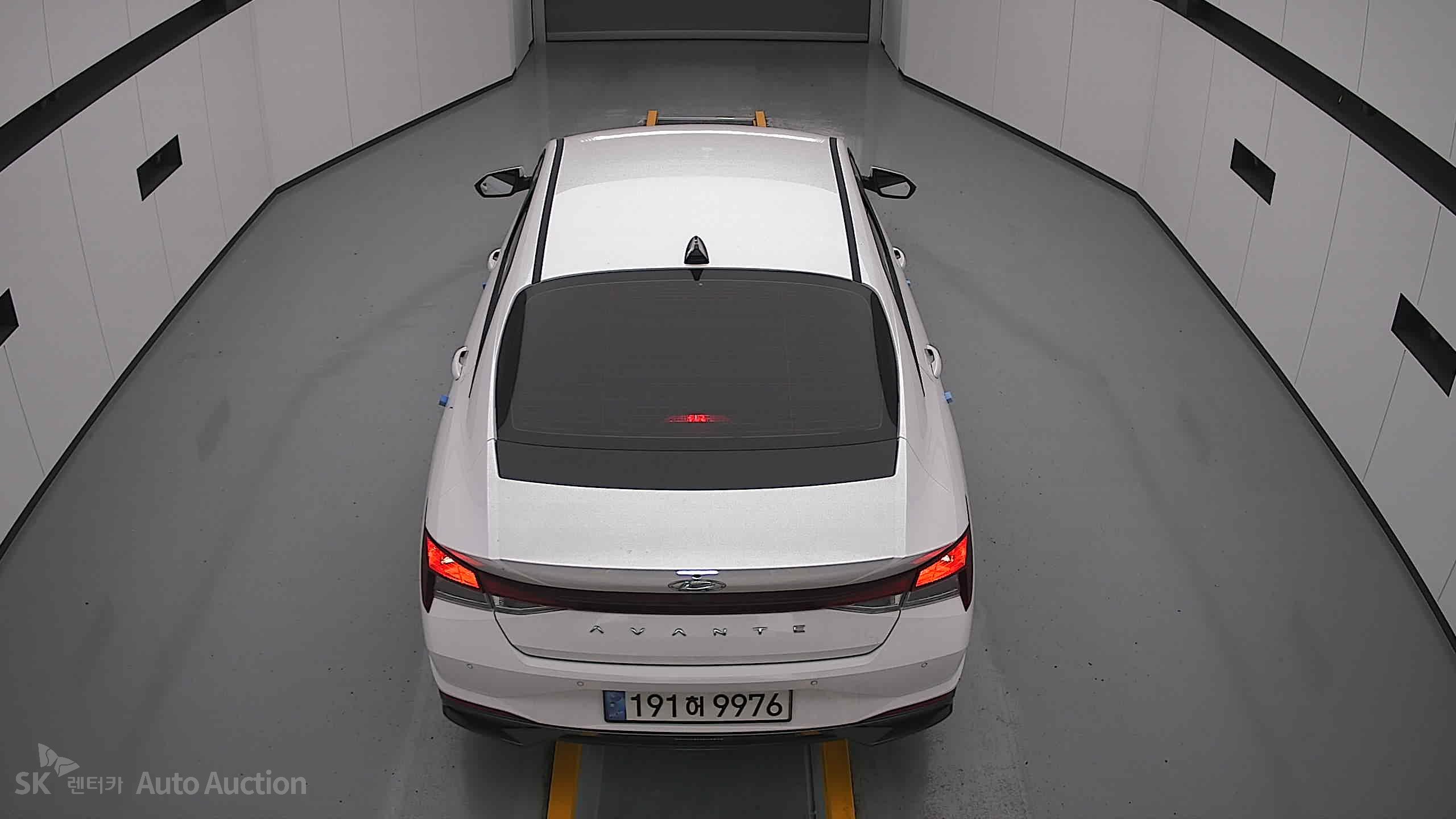 2023 - hyundai avante