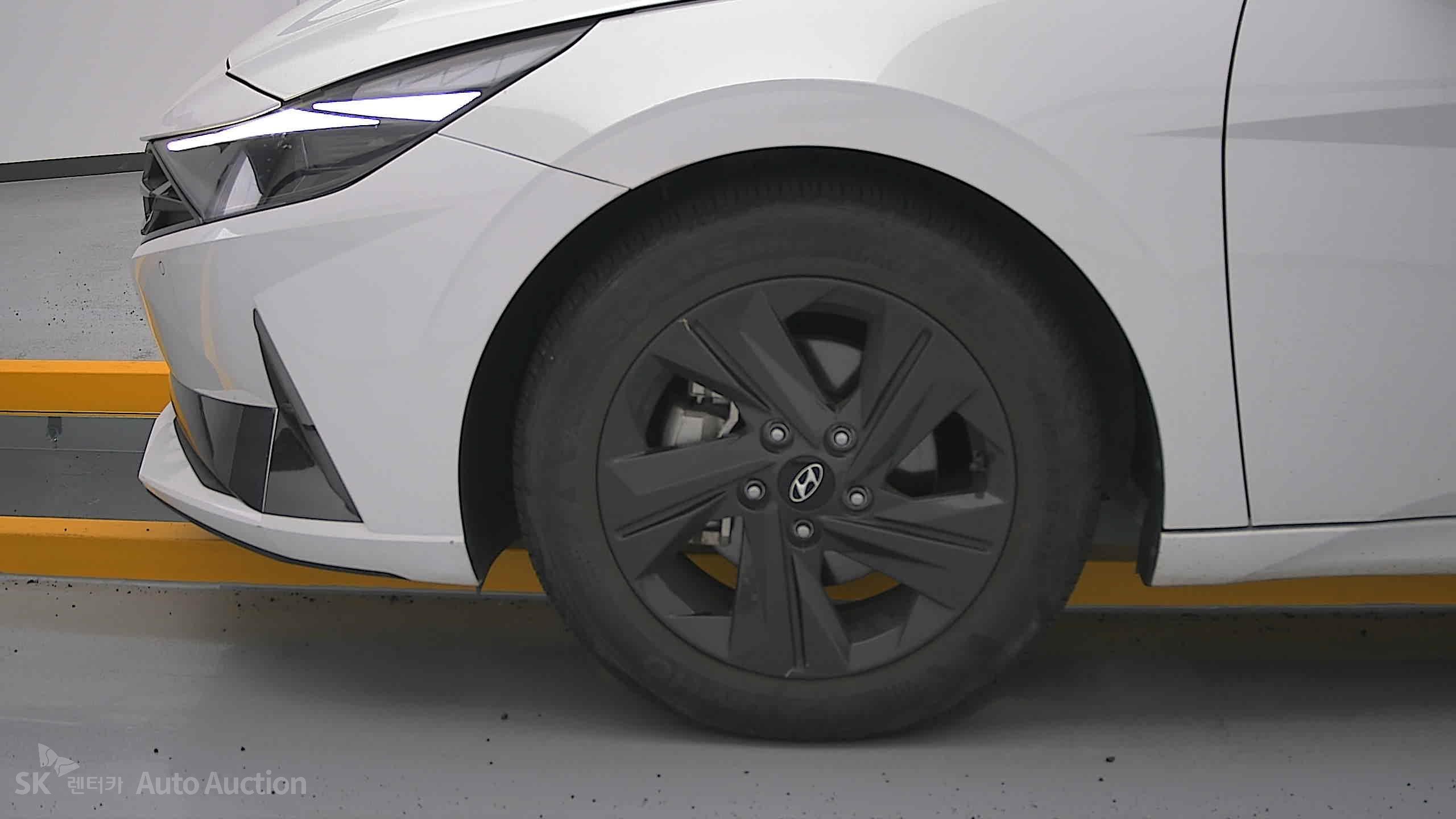 2023 - hyundai avante