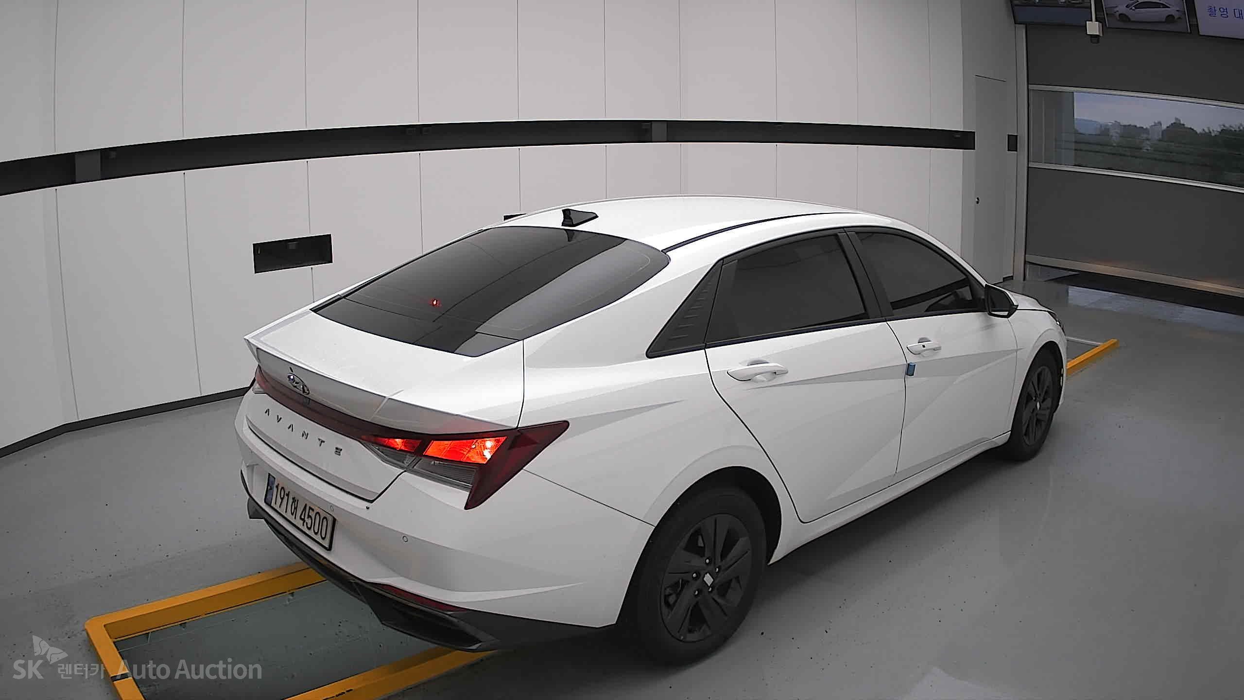 2023 - hyundai avante