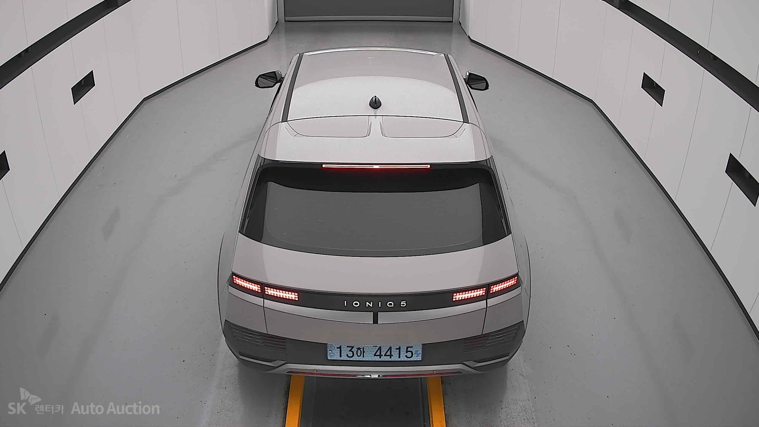 2022 - hyundai ioniq