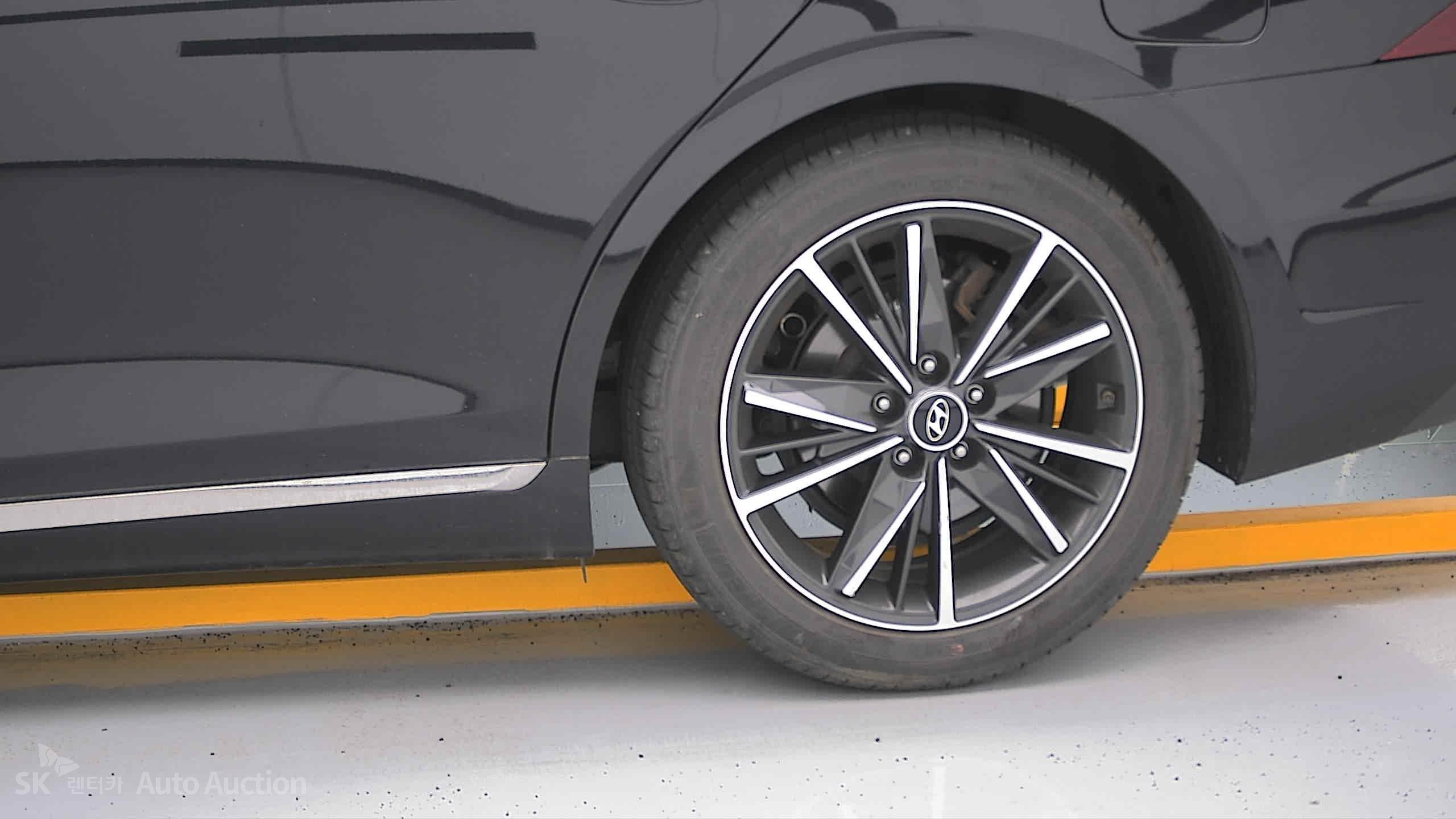 2023 - hyundai grandeur