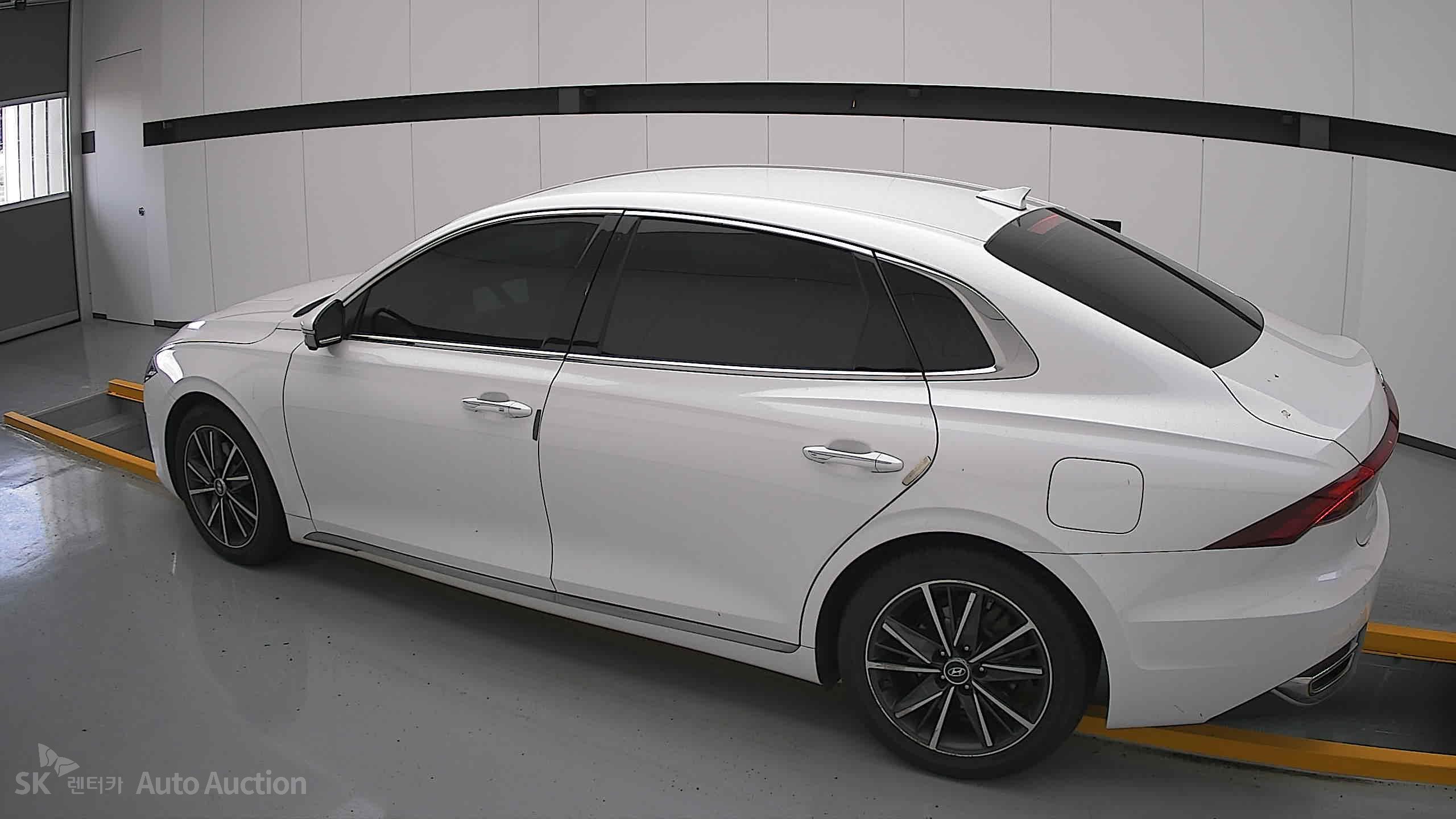 2023 - hyundai grandeur