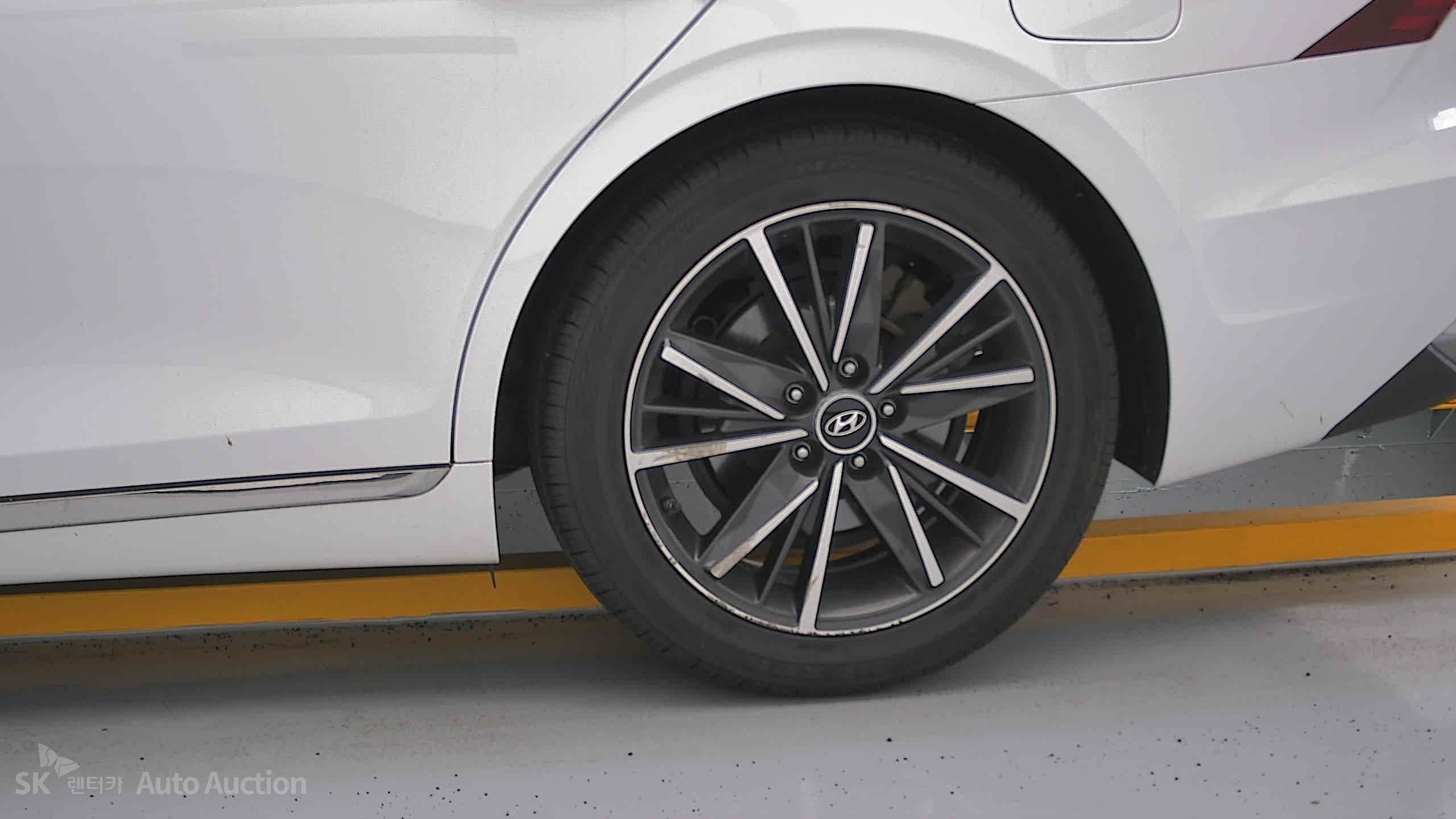2023 - hyundai grandeur