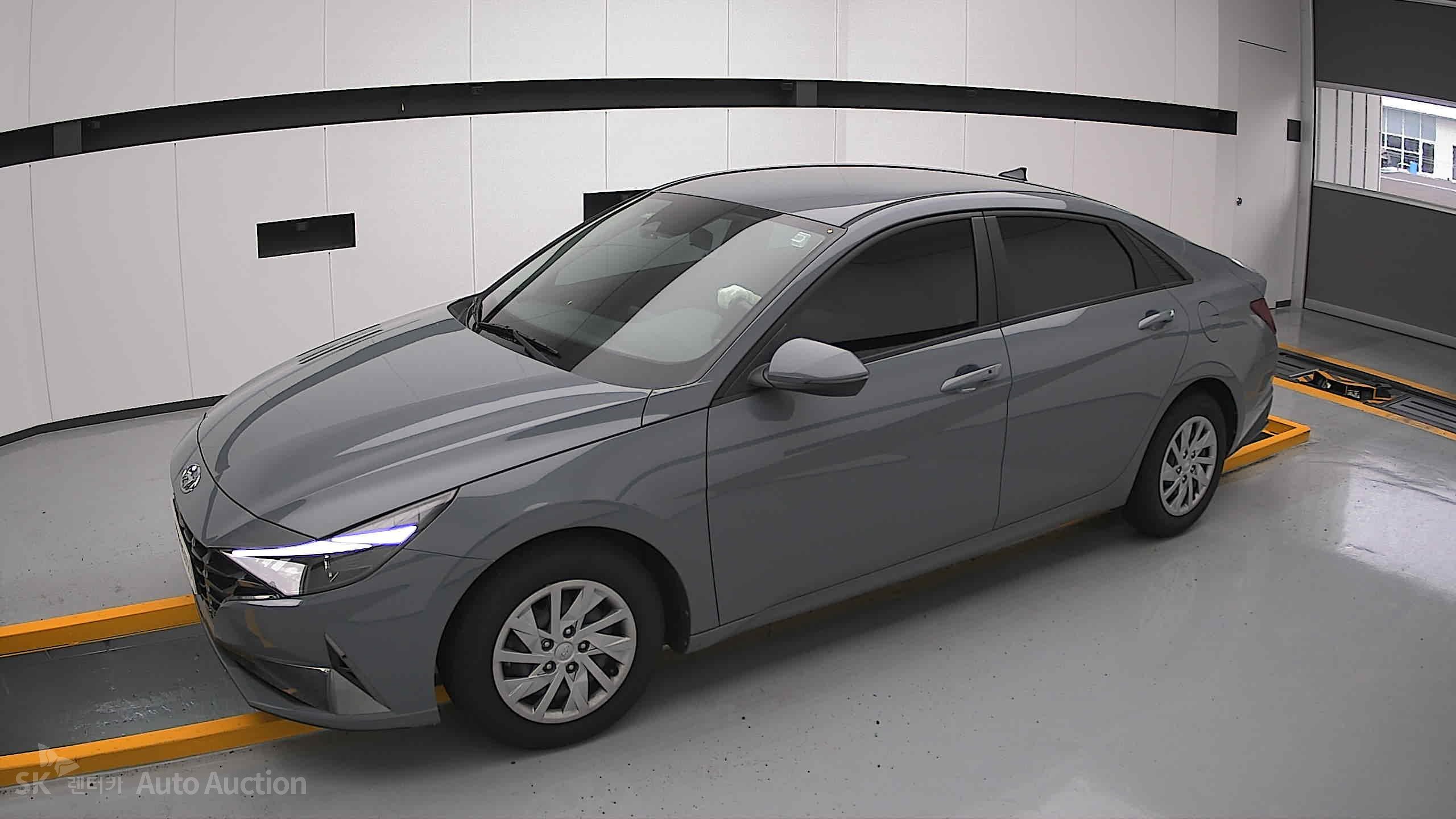 2021 - hyundai avante