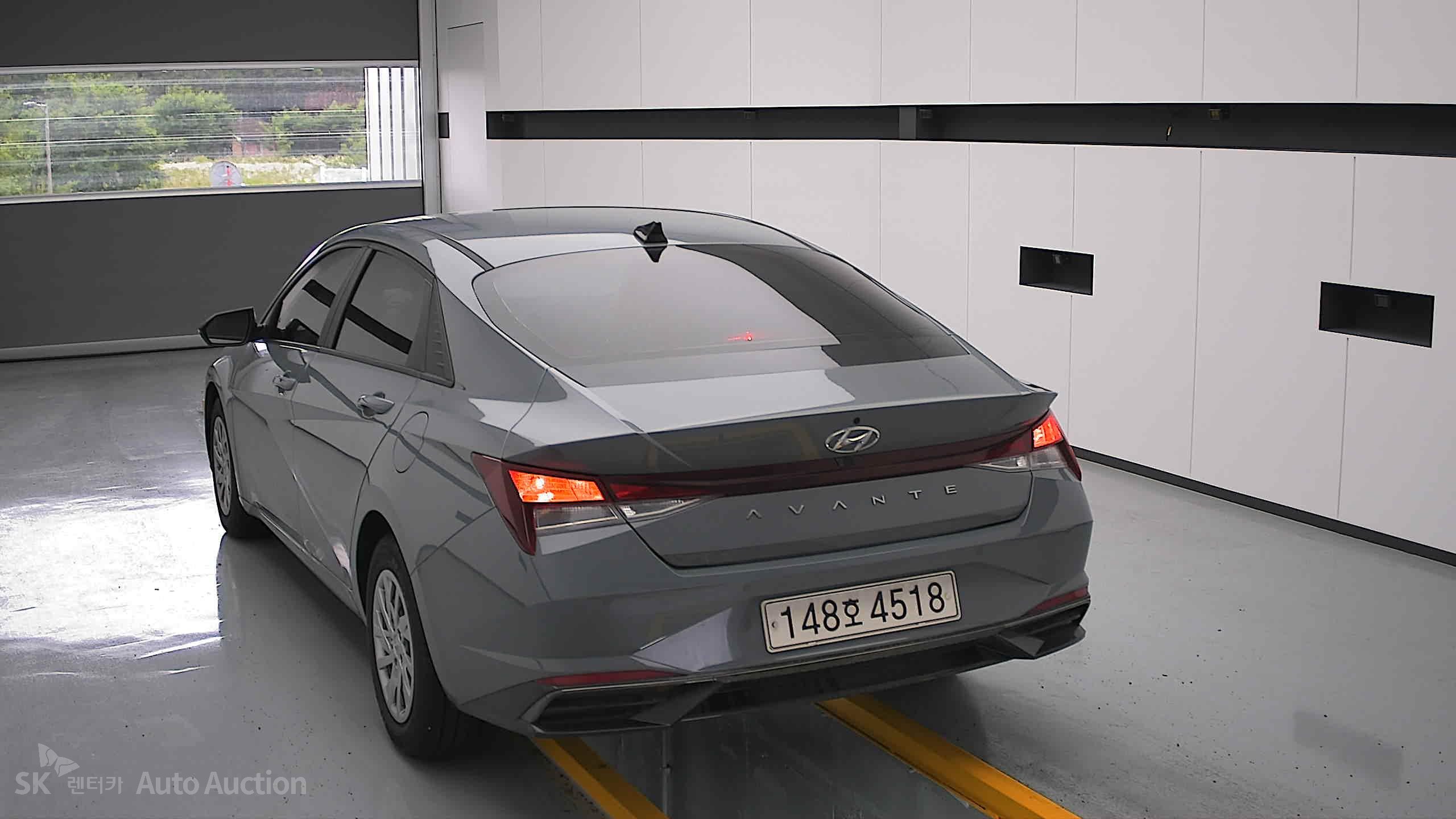 2021 - hyundai avante