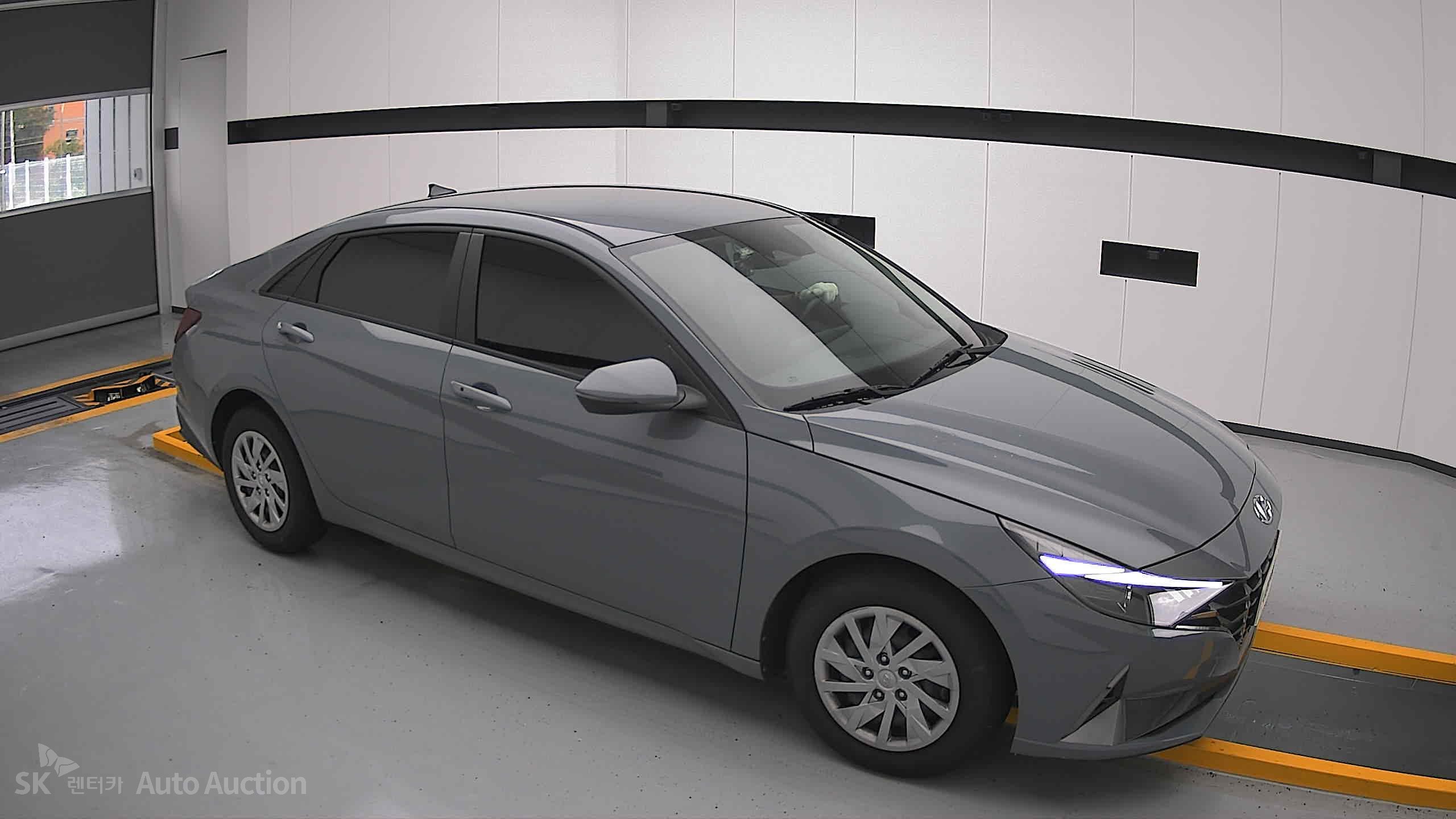 2021 - hyundai avante